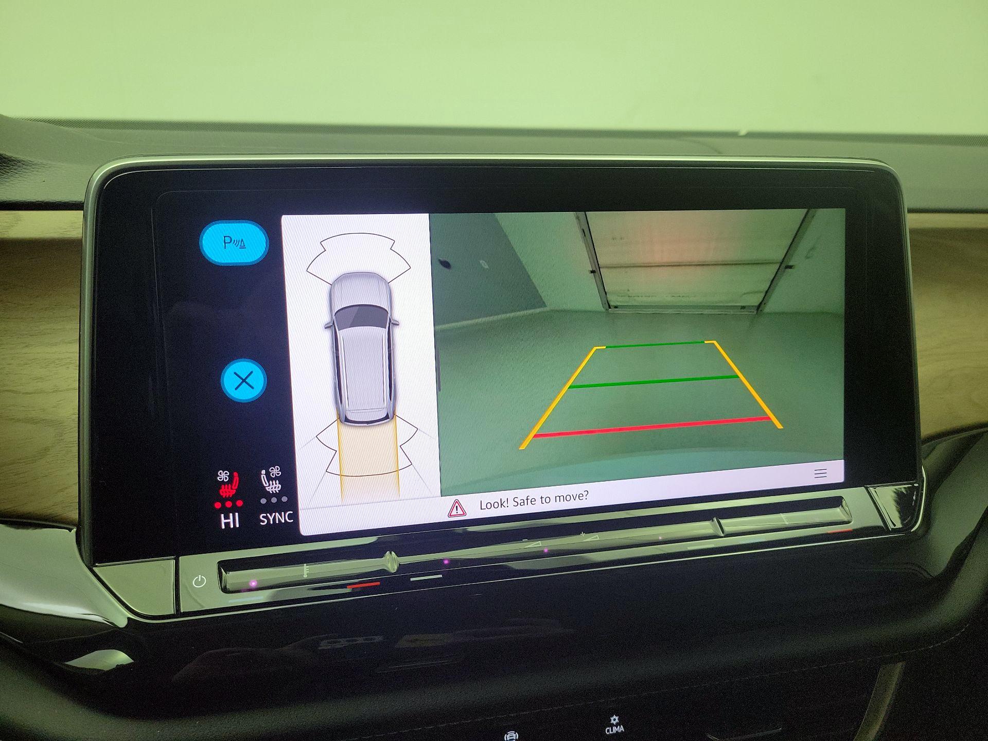 Thumbnail: 2025 Volkswagen Atlas - 14