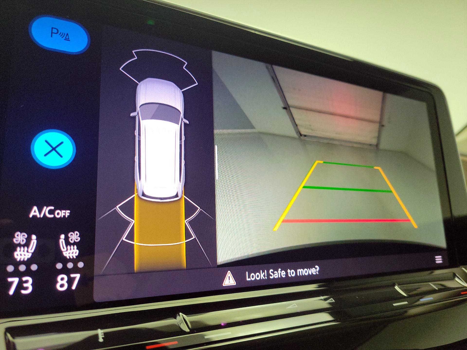 Thumbnail: 2025 Volkswagen Atlas - 14