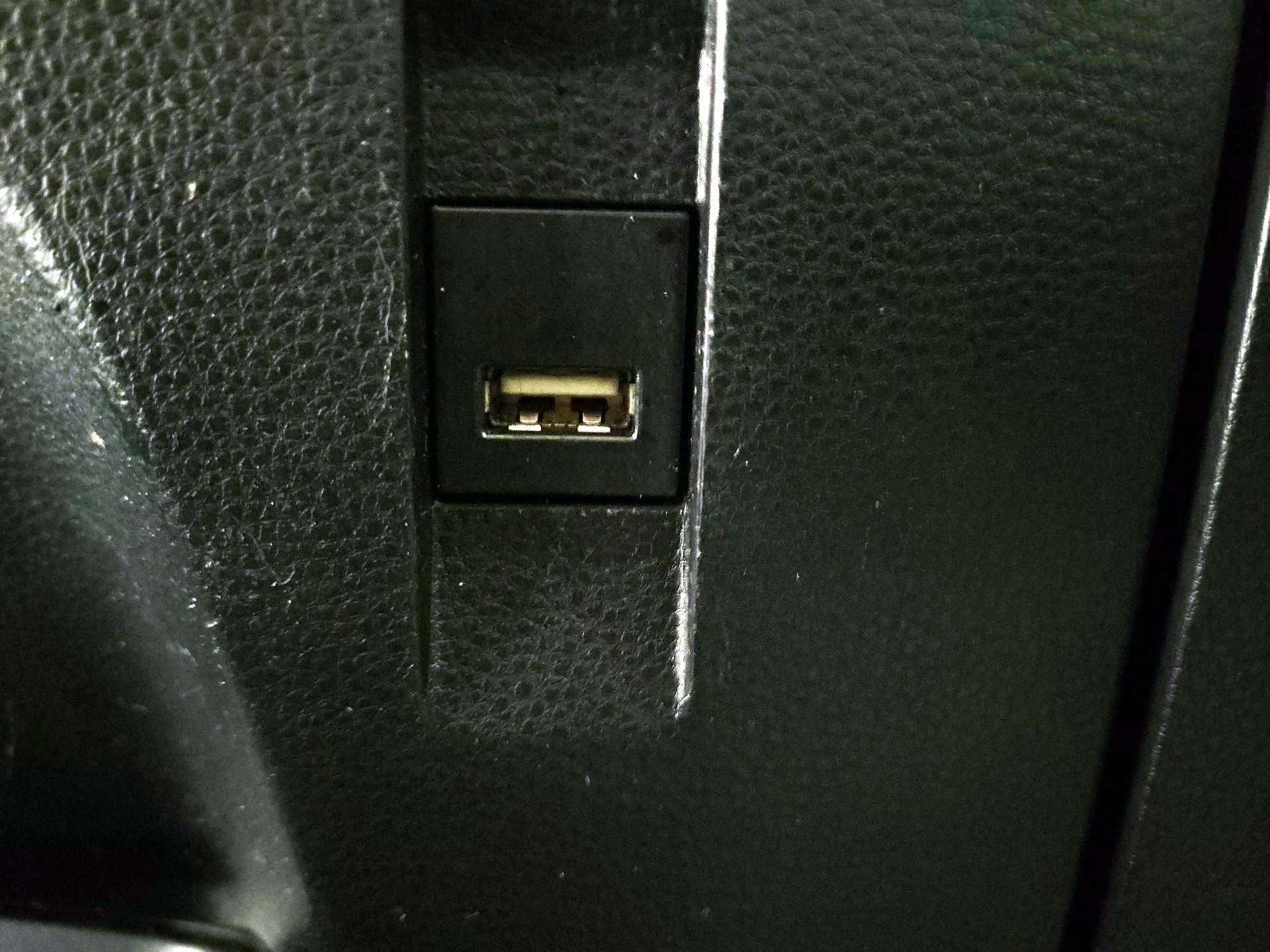 Thumbnail: 2021 Toyota Corolla - 17