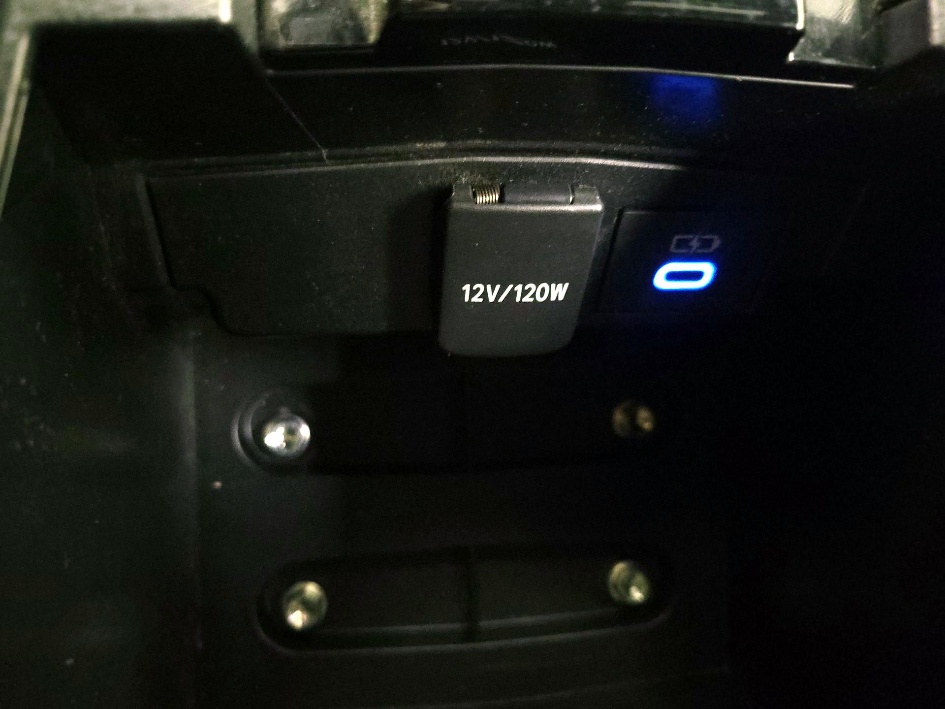 Thumbnail: 2022 Toyota Corolla - 18