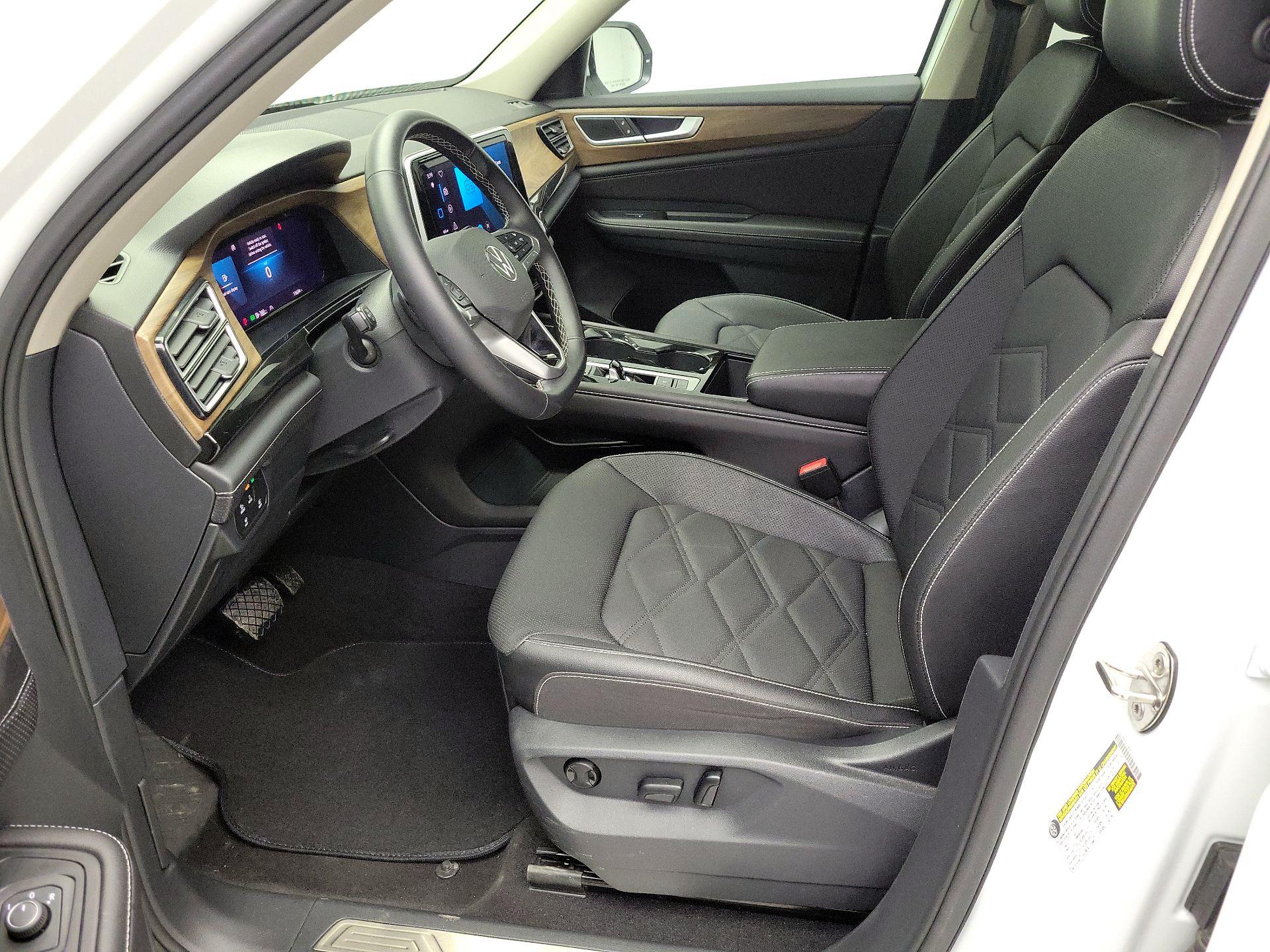 Thumbnail: 2025 Volkswagen Atlas - 11