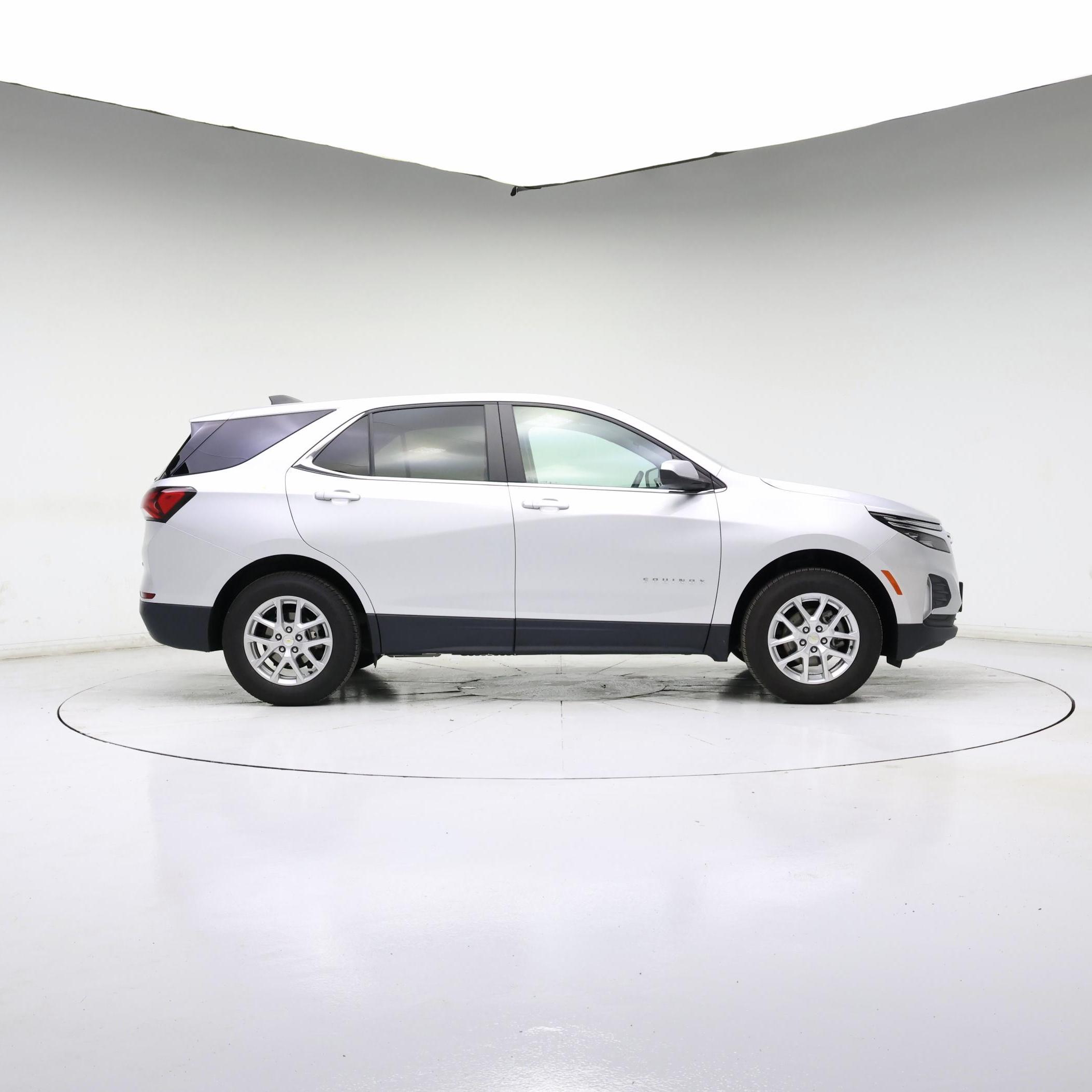 Thumbnail: 2022 Chevrolet Equinox - 7