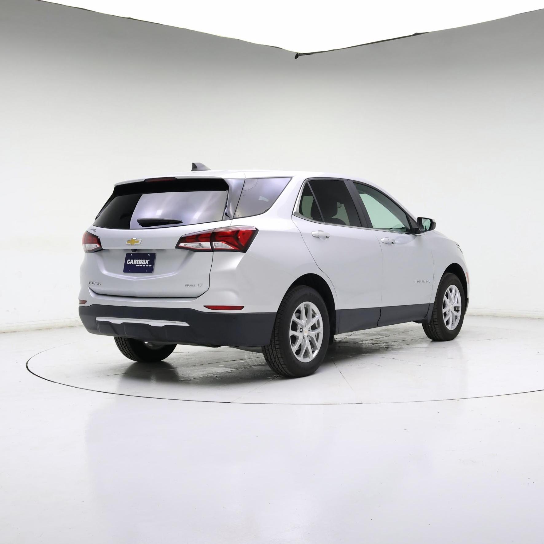 Thumbnail: 2022 Chevrolet Equinox - 8