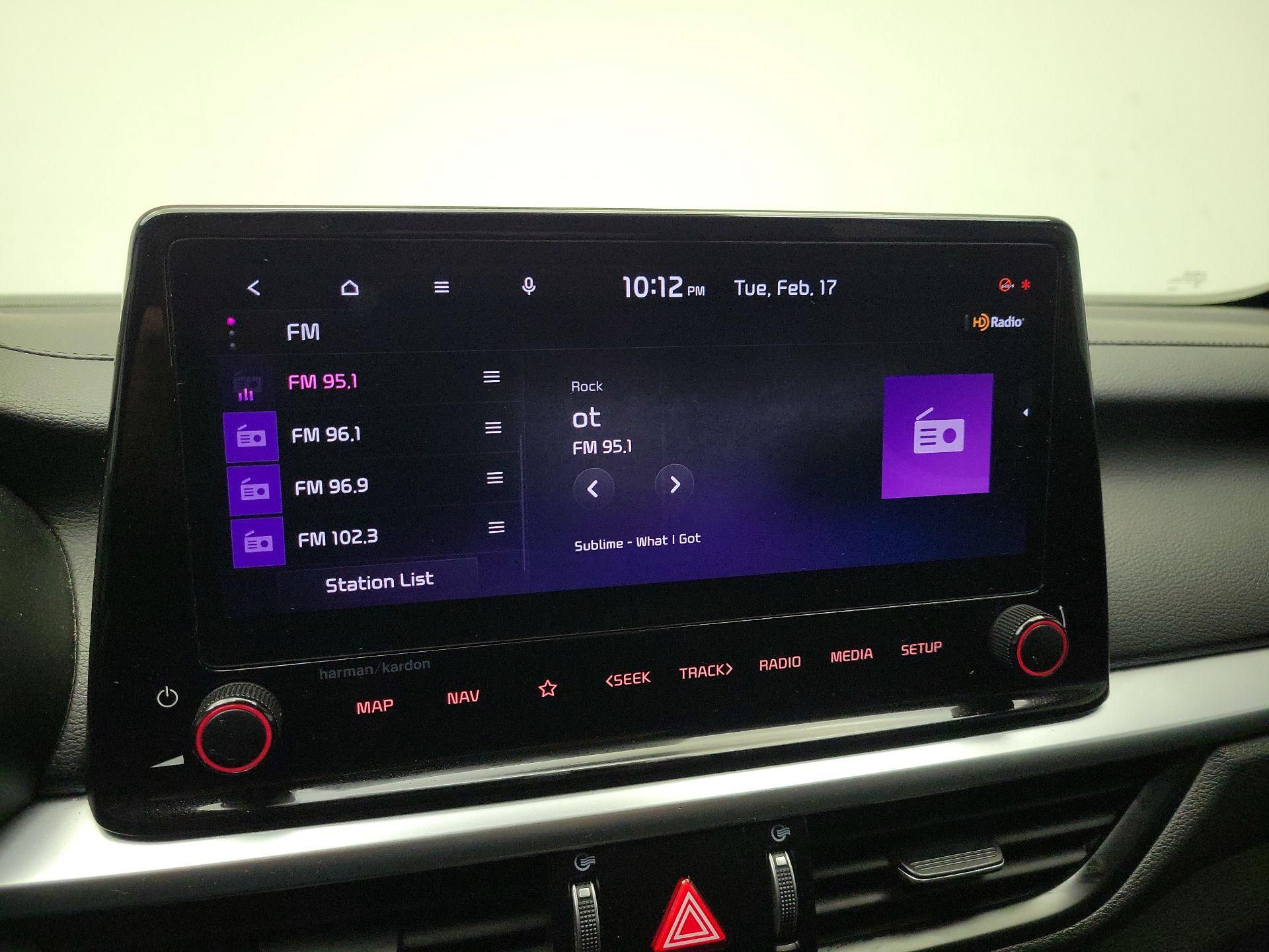 Thumbnail: 2023 Kia Forte - 16