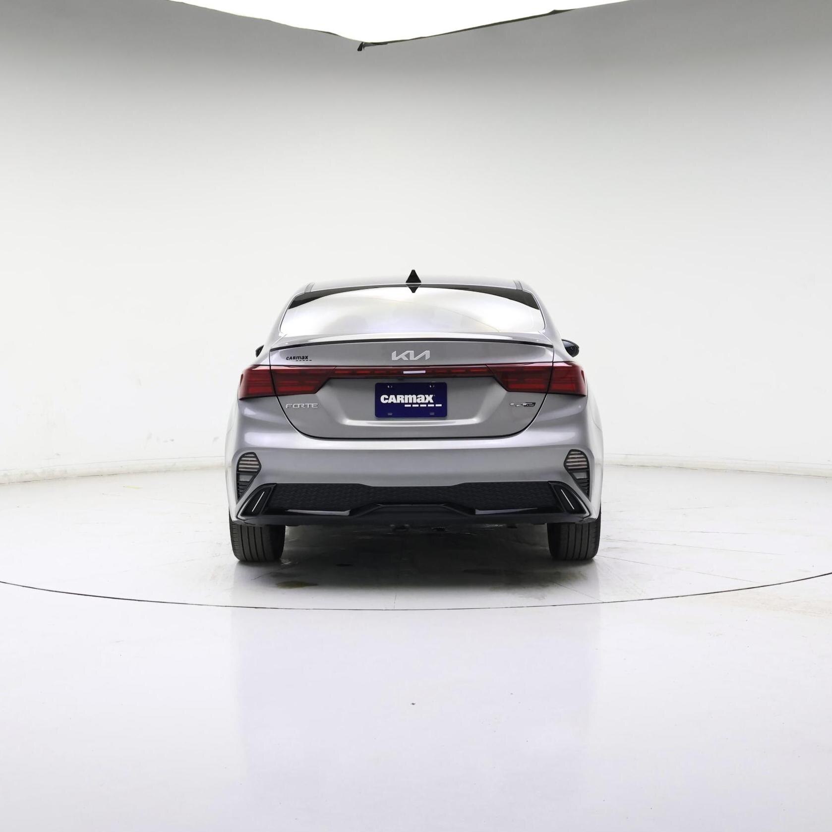 Thumbnail: 2023 Kia Forte - 5