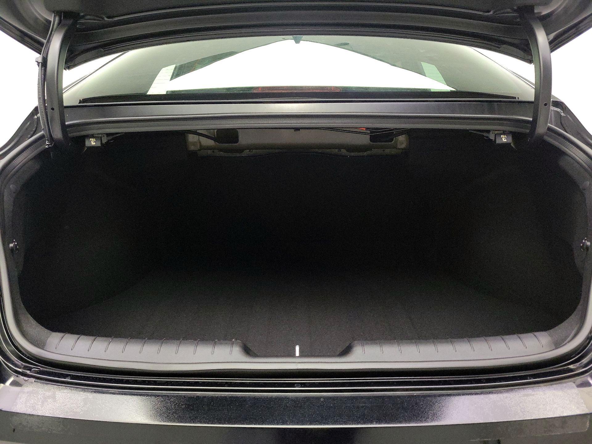 Thumbnail: 2025 Hyundai Elantra - 20