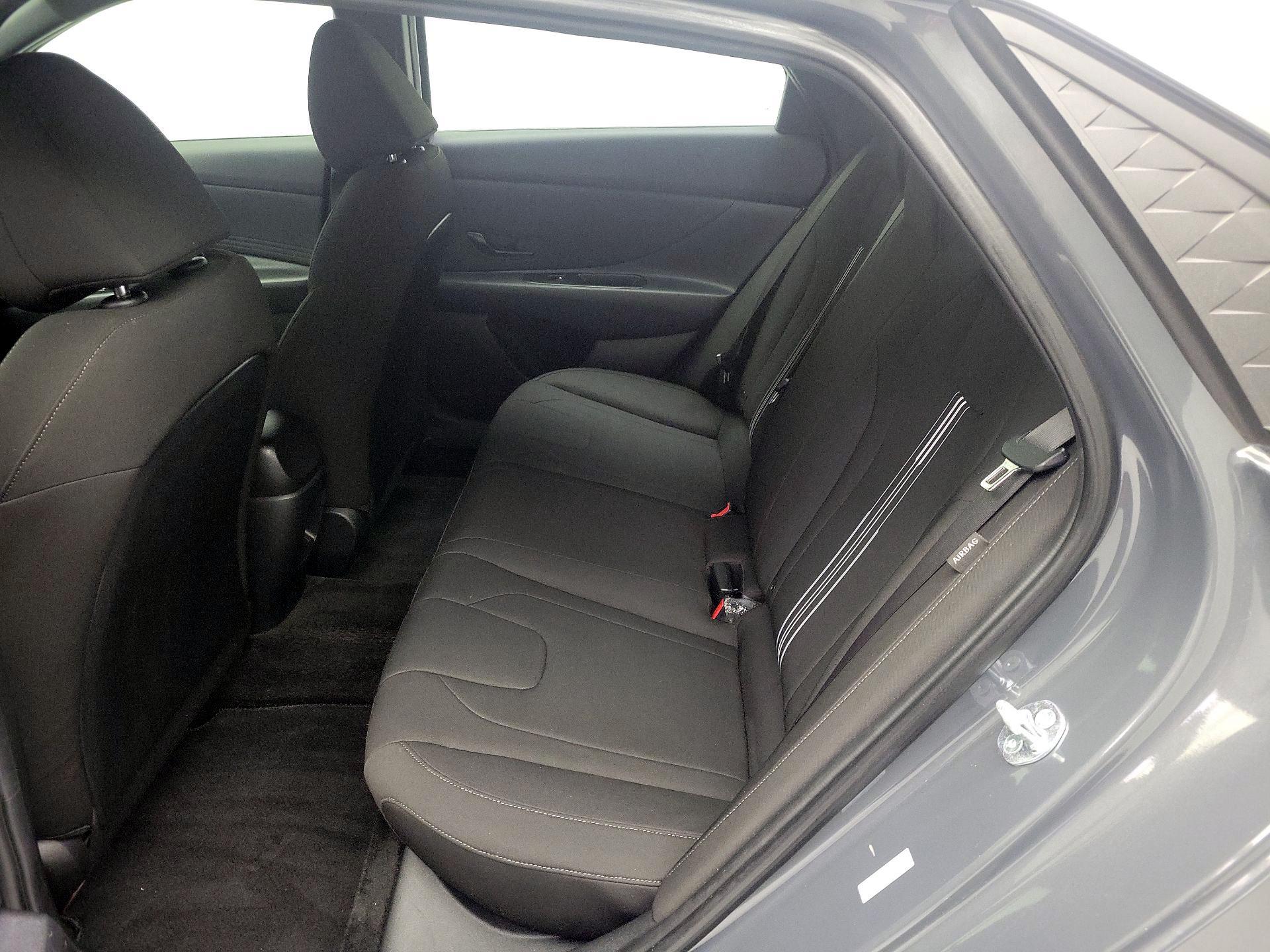 Thumbnail: 2025 Hyundai Elantra - 19