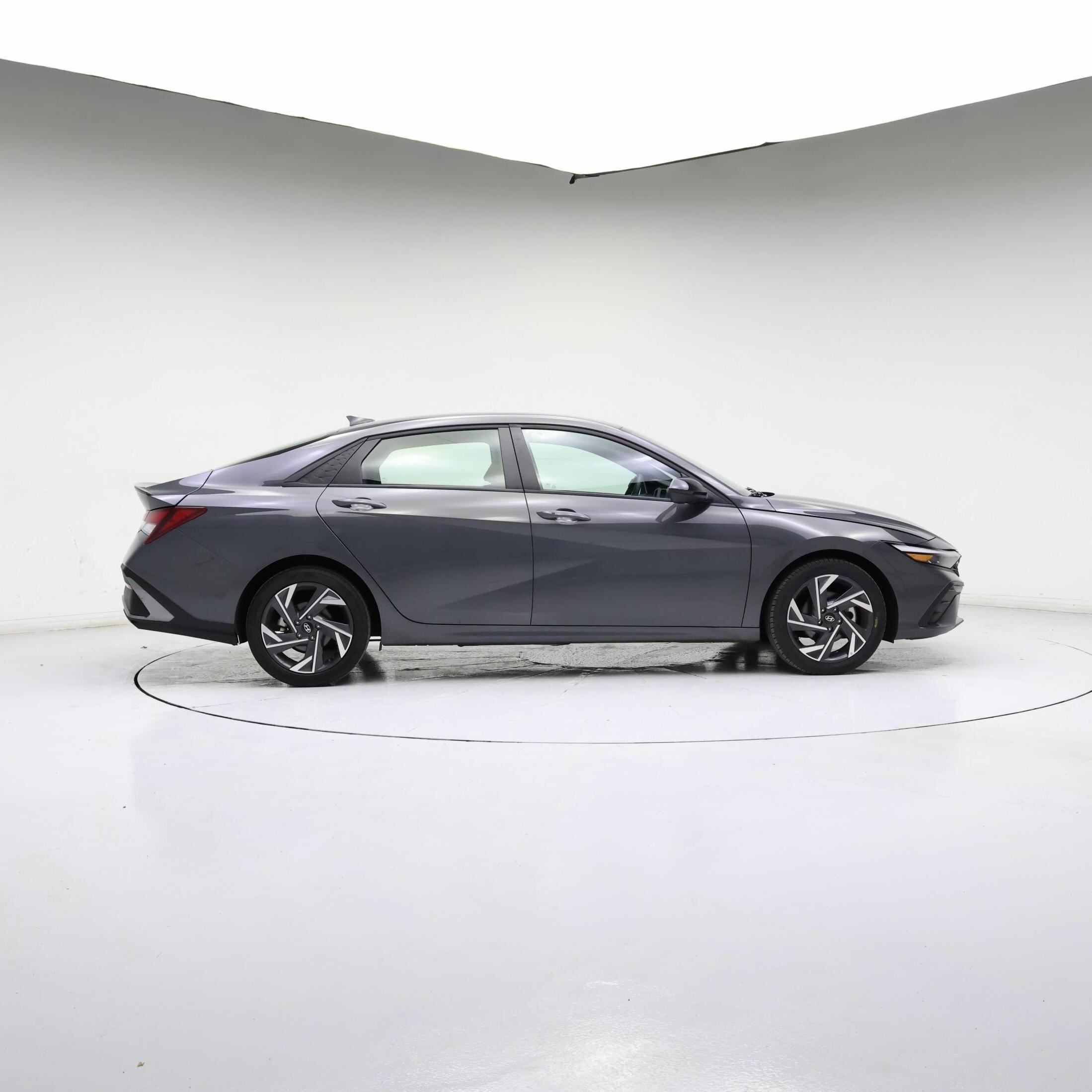 Thumbnail: 2025 Hyundai Elantra - 7