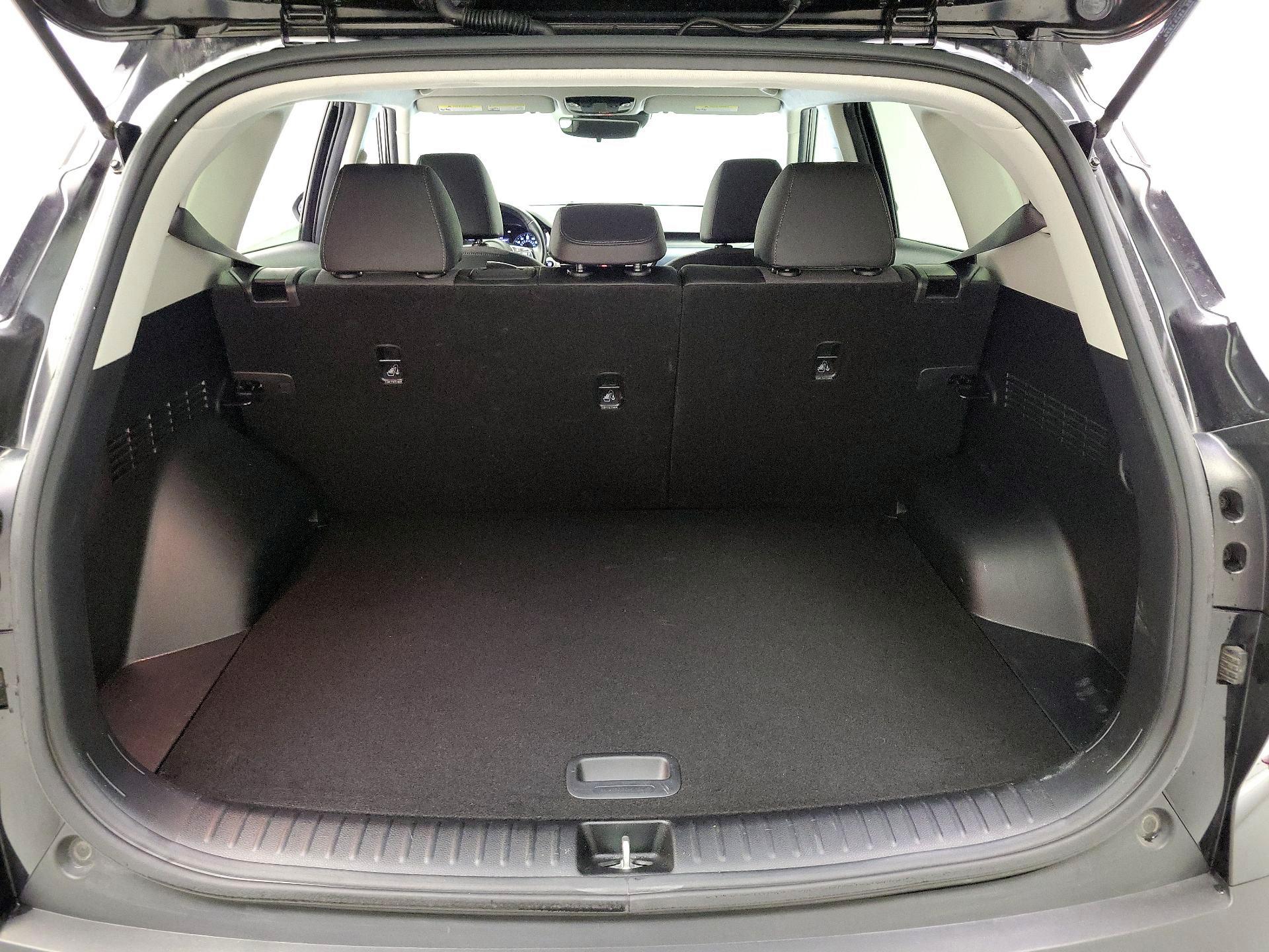 Thumbnail: 2023 Kia Seltos - 20