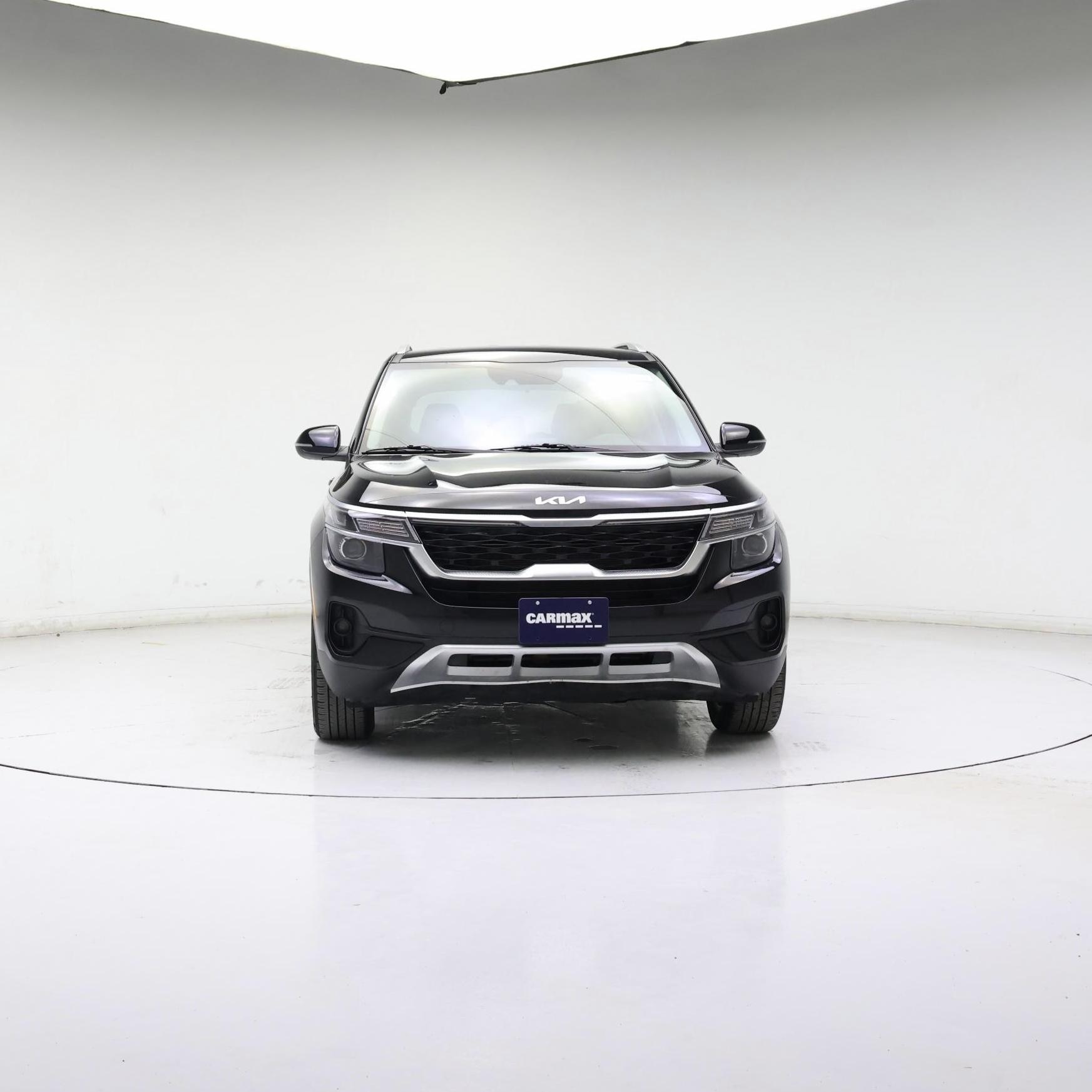 Thumbnail: 2023 Kia Seltos - 5