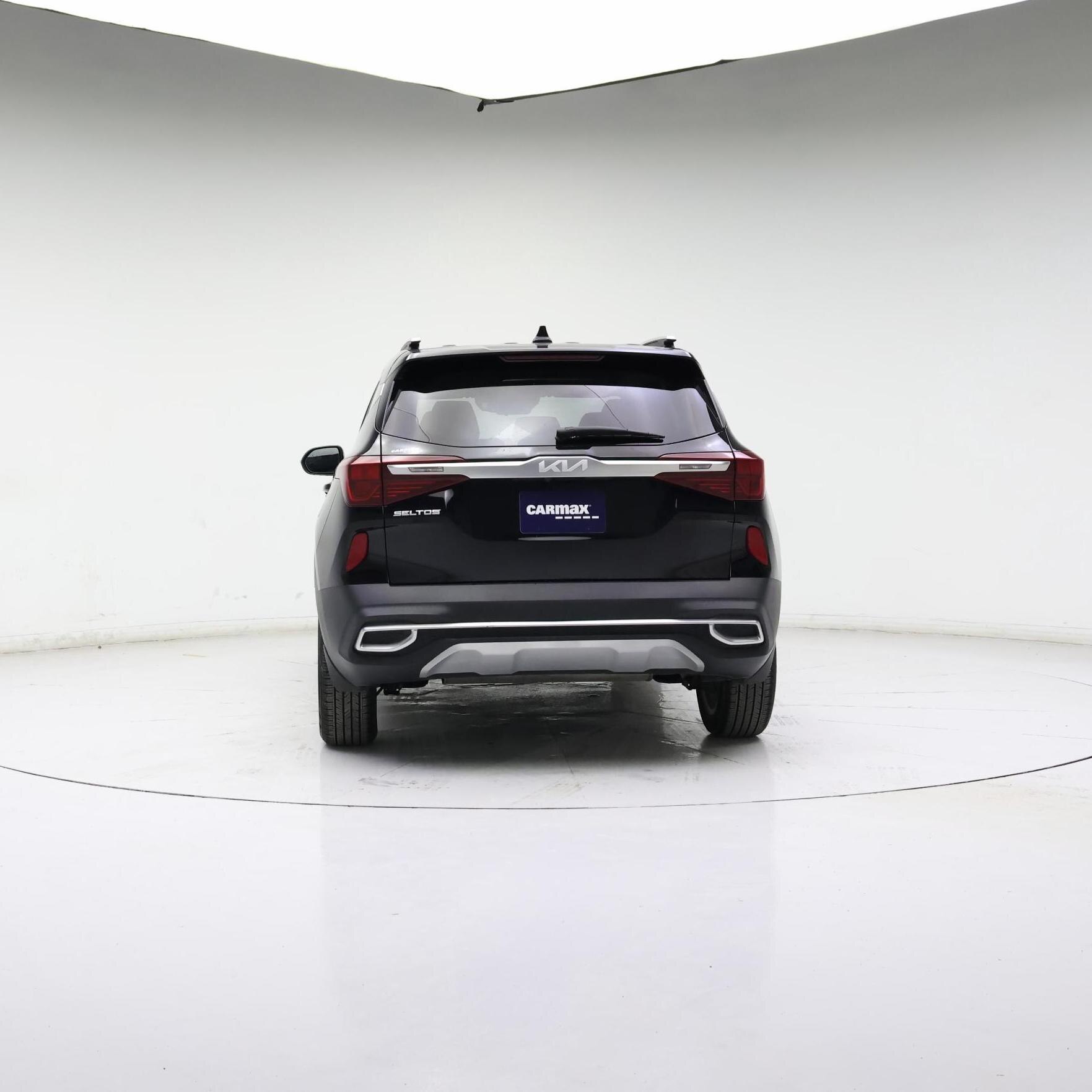 Thumbnail: 2023 Kia Seltos - 6