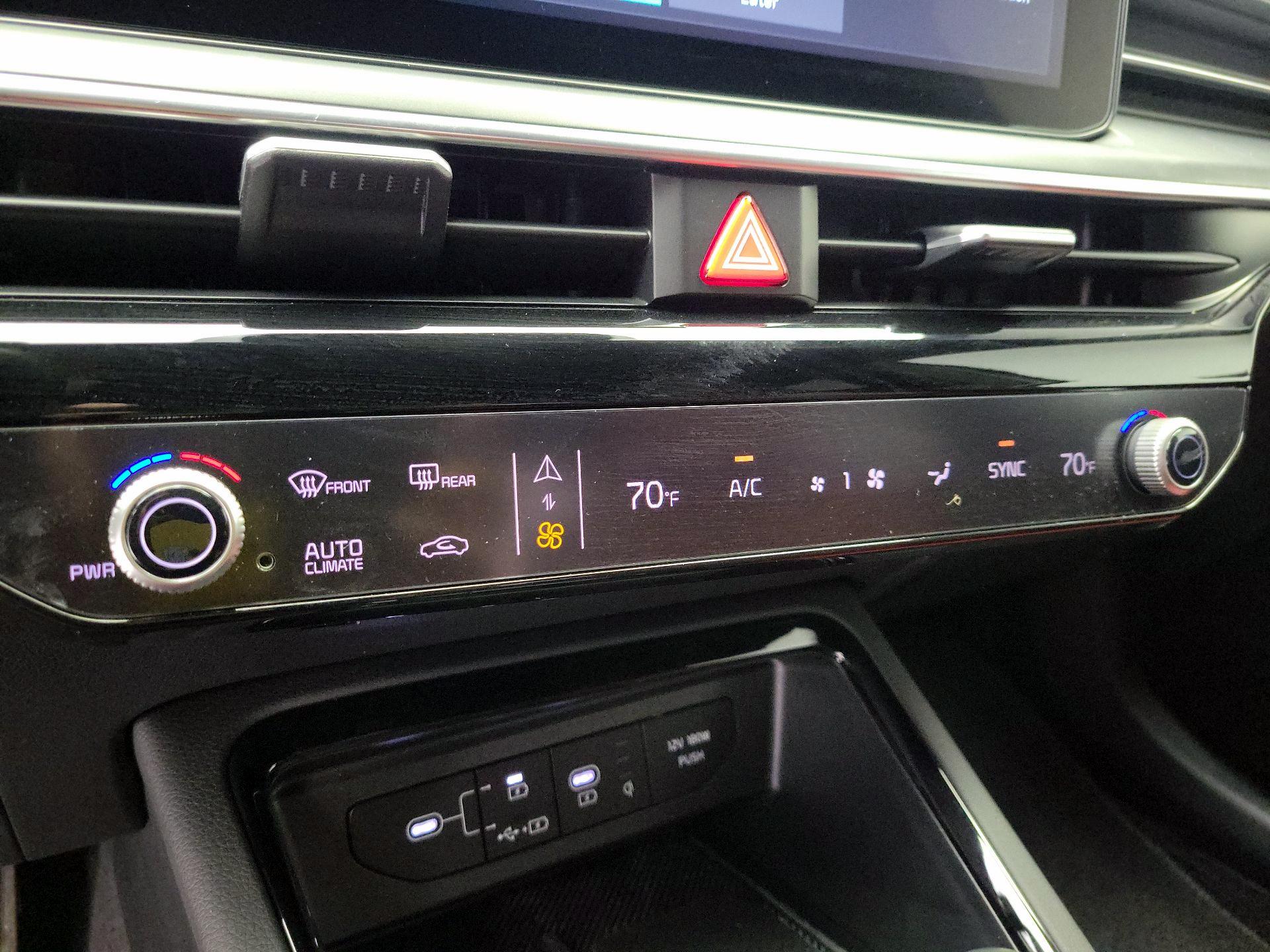 Thumbnail: 2025 Kia K5 - 15