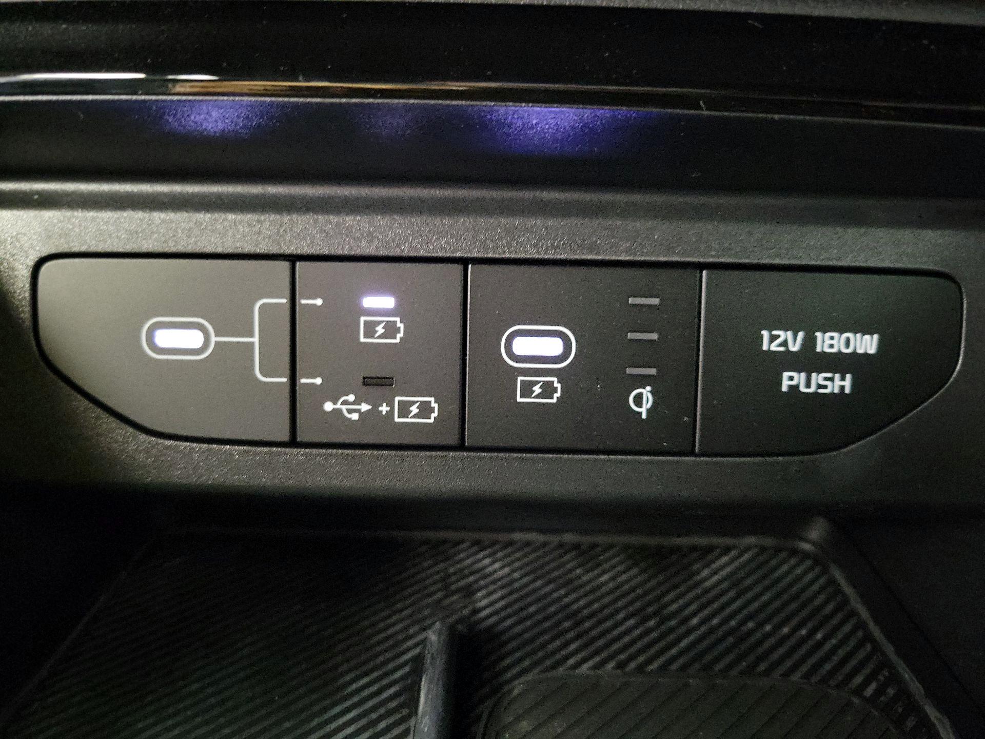 Thumbnail: 2025 Kia K5 - 17