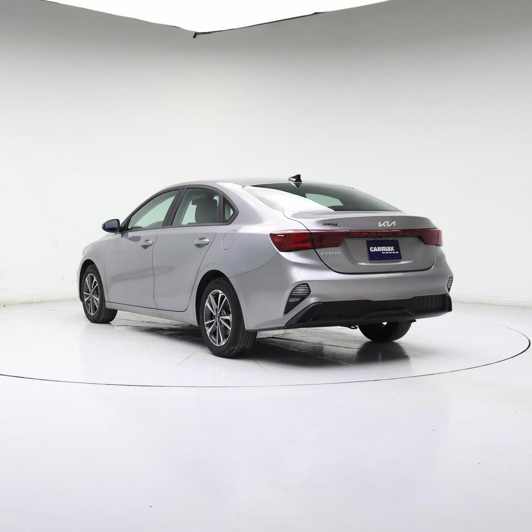 Thumbnail: 2024 Kia Forte - 2