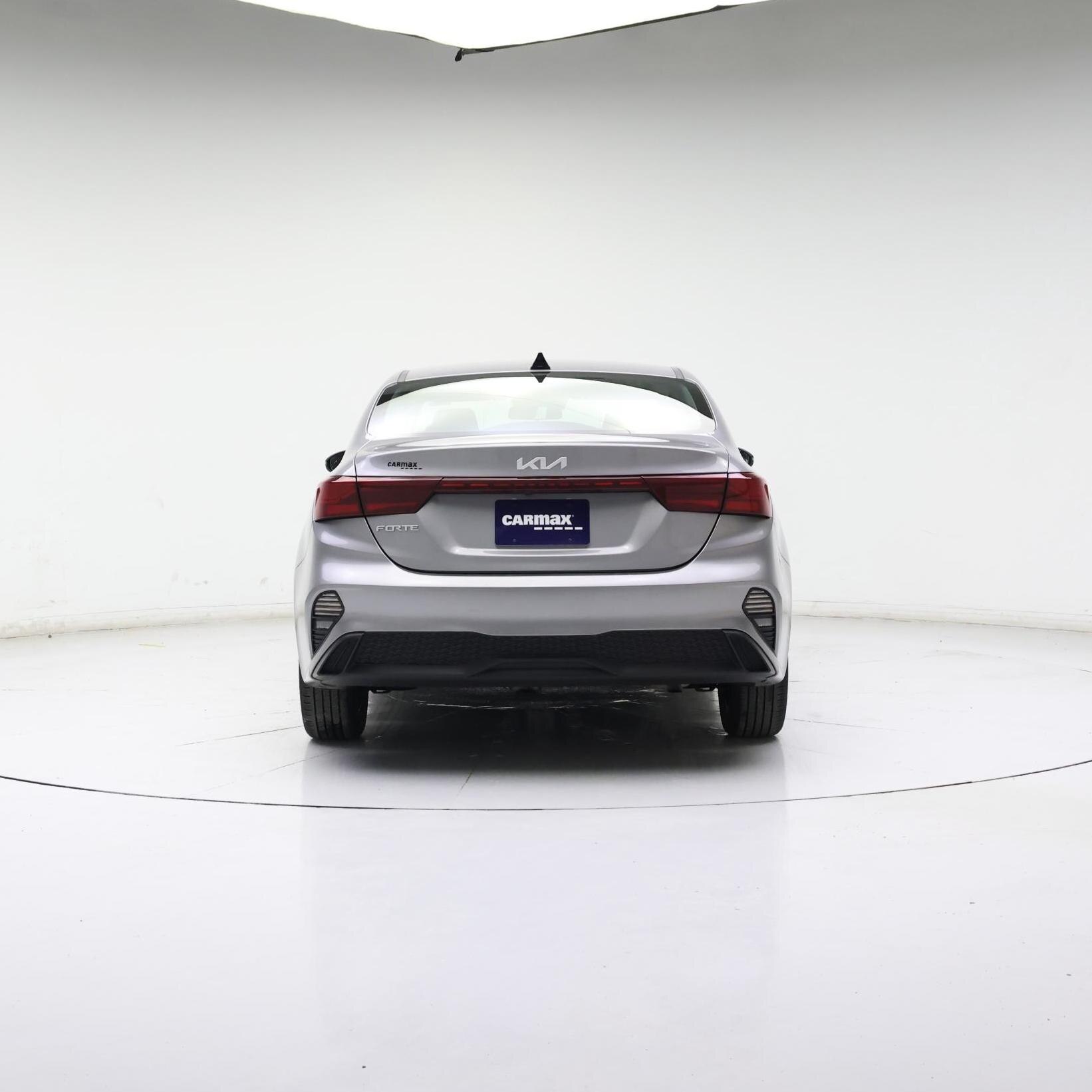 Thumbnail: 2024 Kia Forte - 6