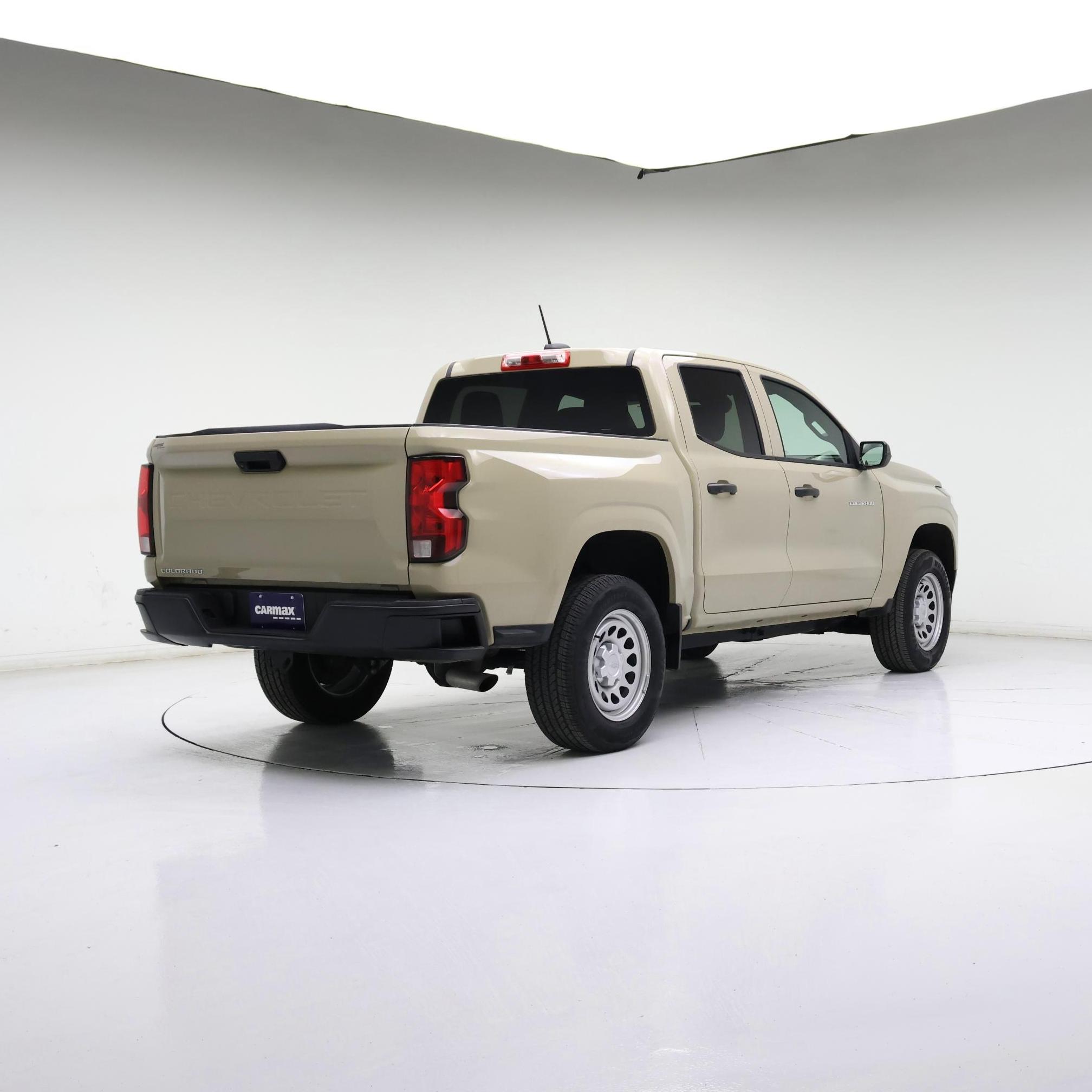 Thumbnail: 2024 Chevrolet Colorado - 8