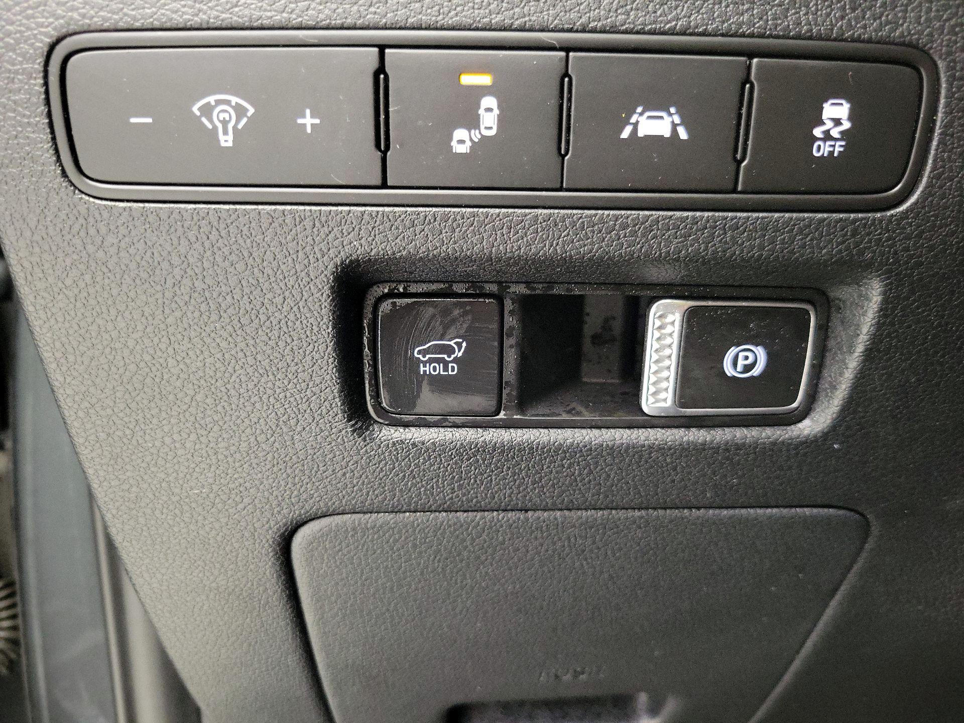 Thumbnail: 2022 Hyundai Palisade - 13