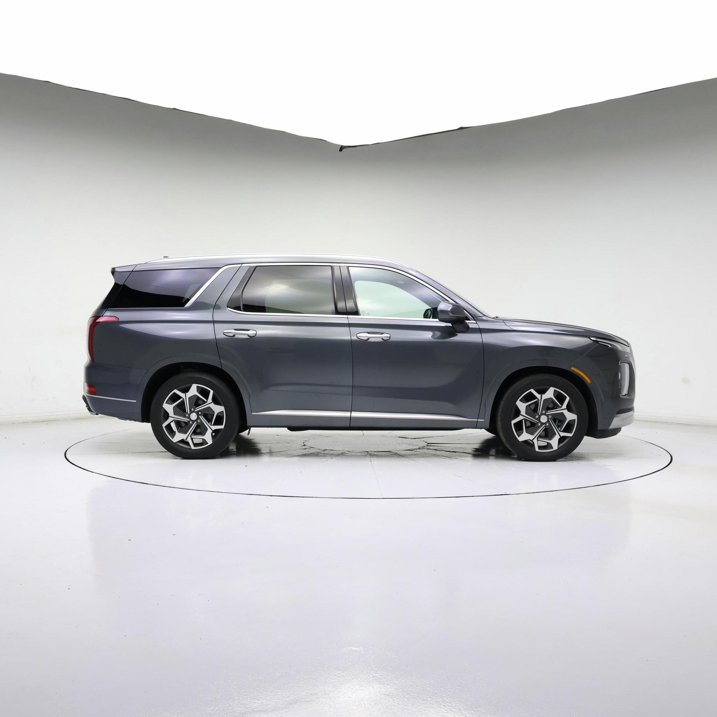 Thumbnail: 2022 Hyundai Palisade - 3