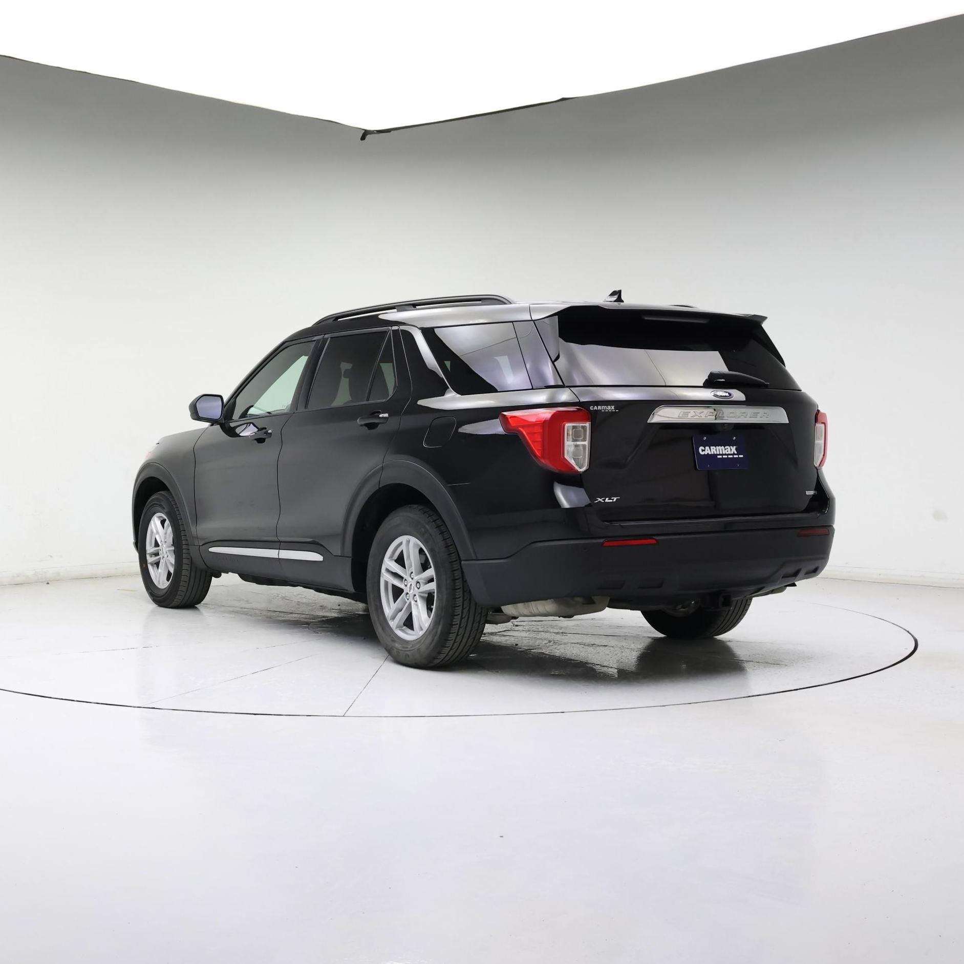 Thumbnail: 2020 Ford Explorer - 2