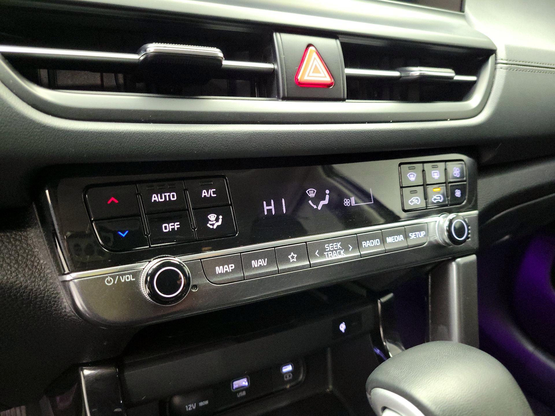 Thumbnail: 2024 Kia Seltos - 15