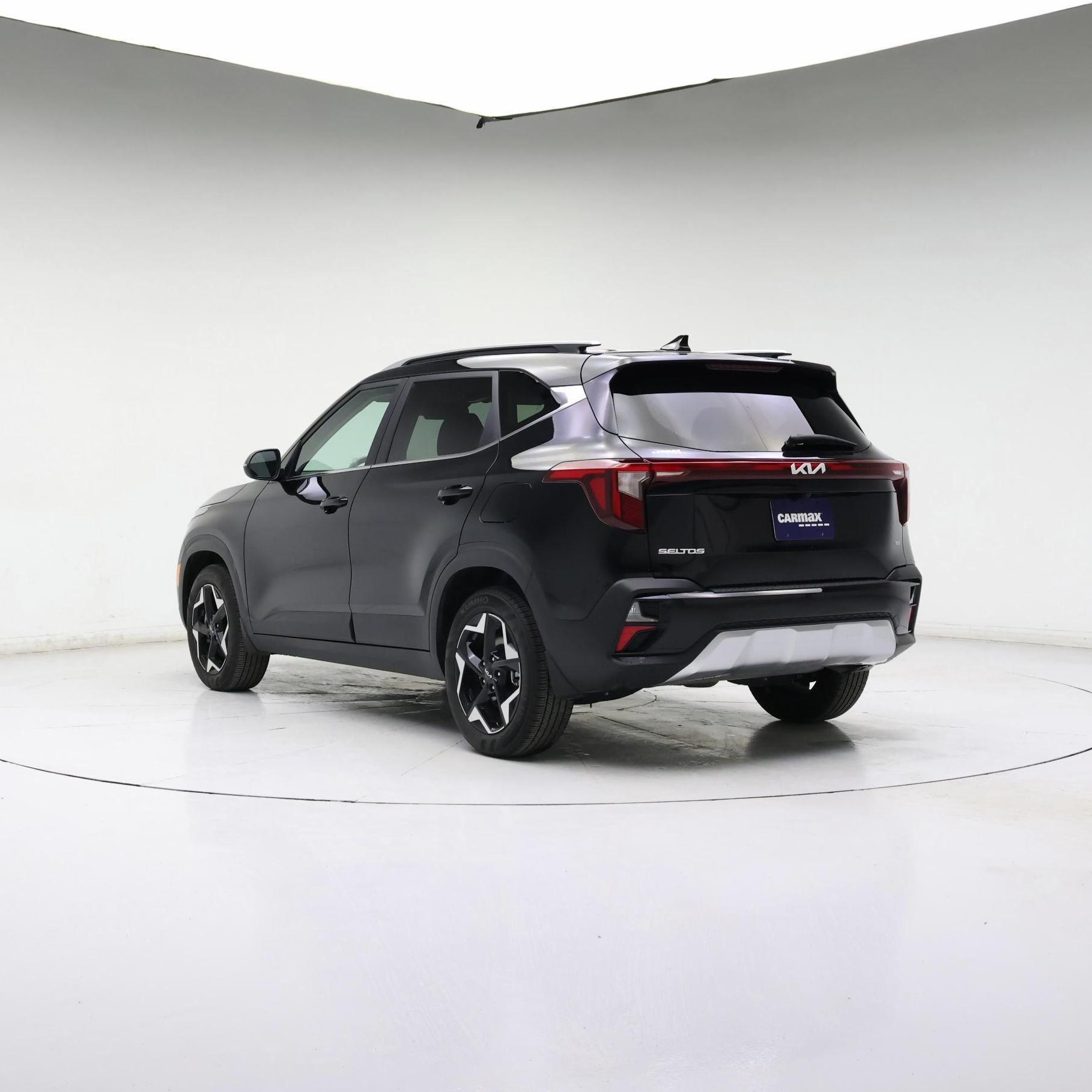 Thumbnail: 2024 Kia Seltos - 2