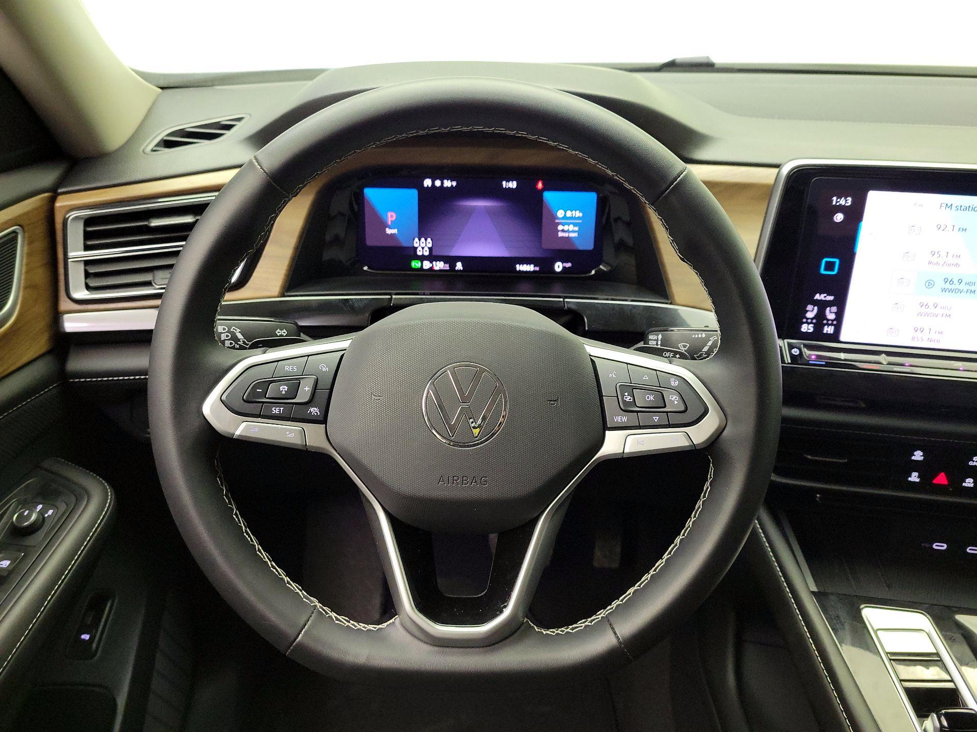 Thumbnail: 2025 Volkswagen Atlas - 10