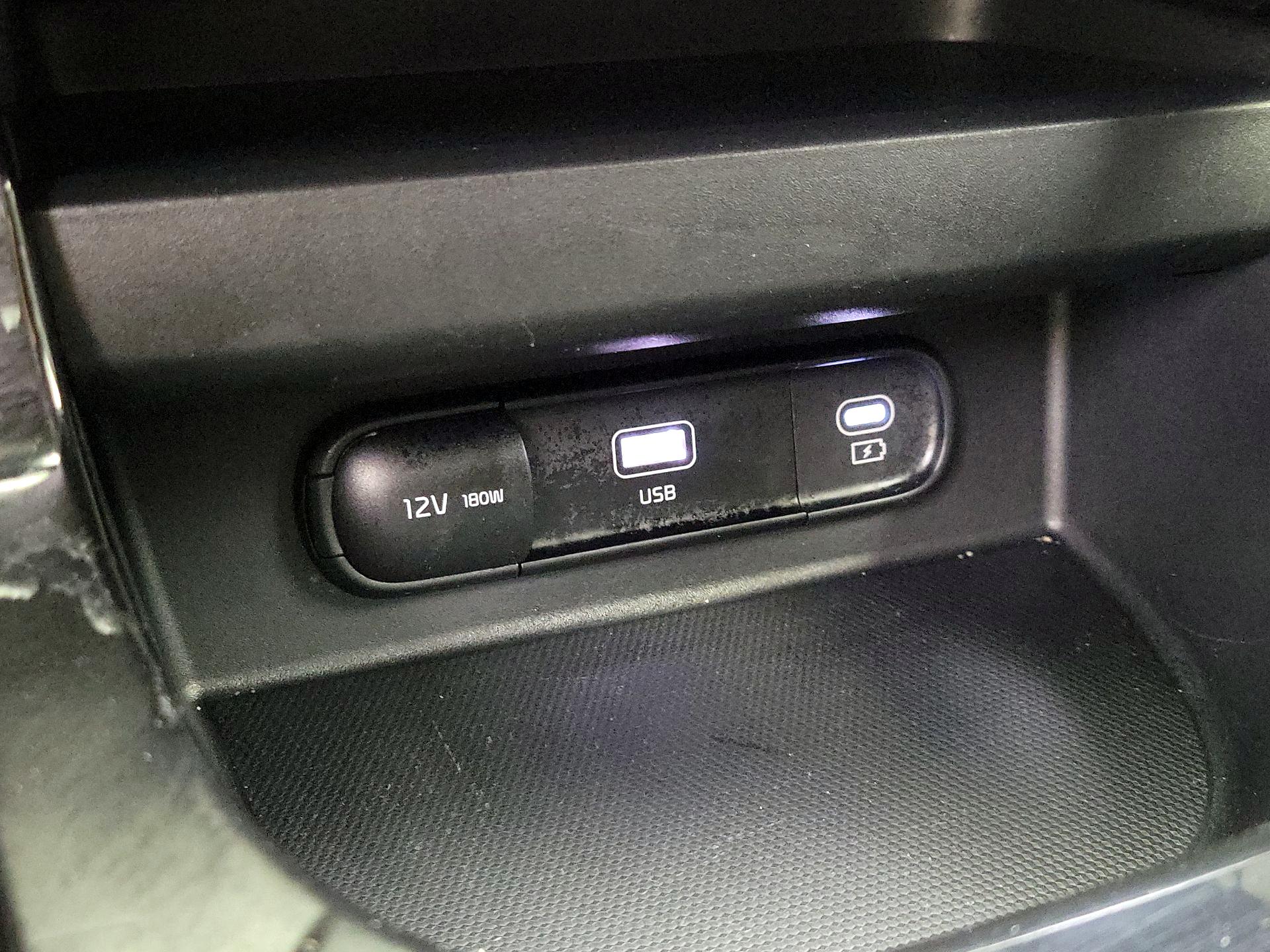 Thumbnail: 2024 Kia Seltos - 19