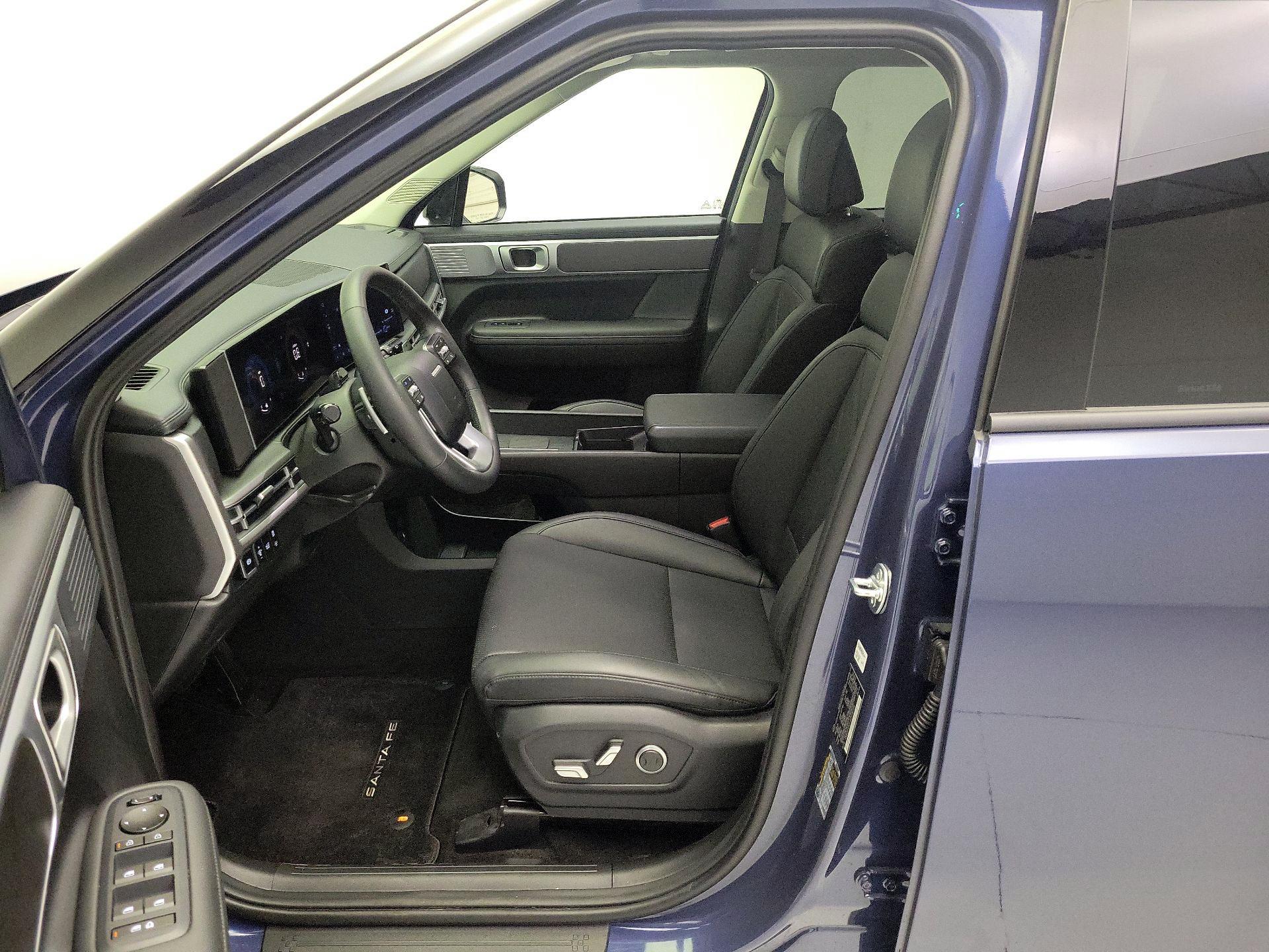 Thumbnail: 2025 Hyundai Santa Fe - 11
