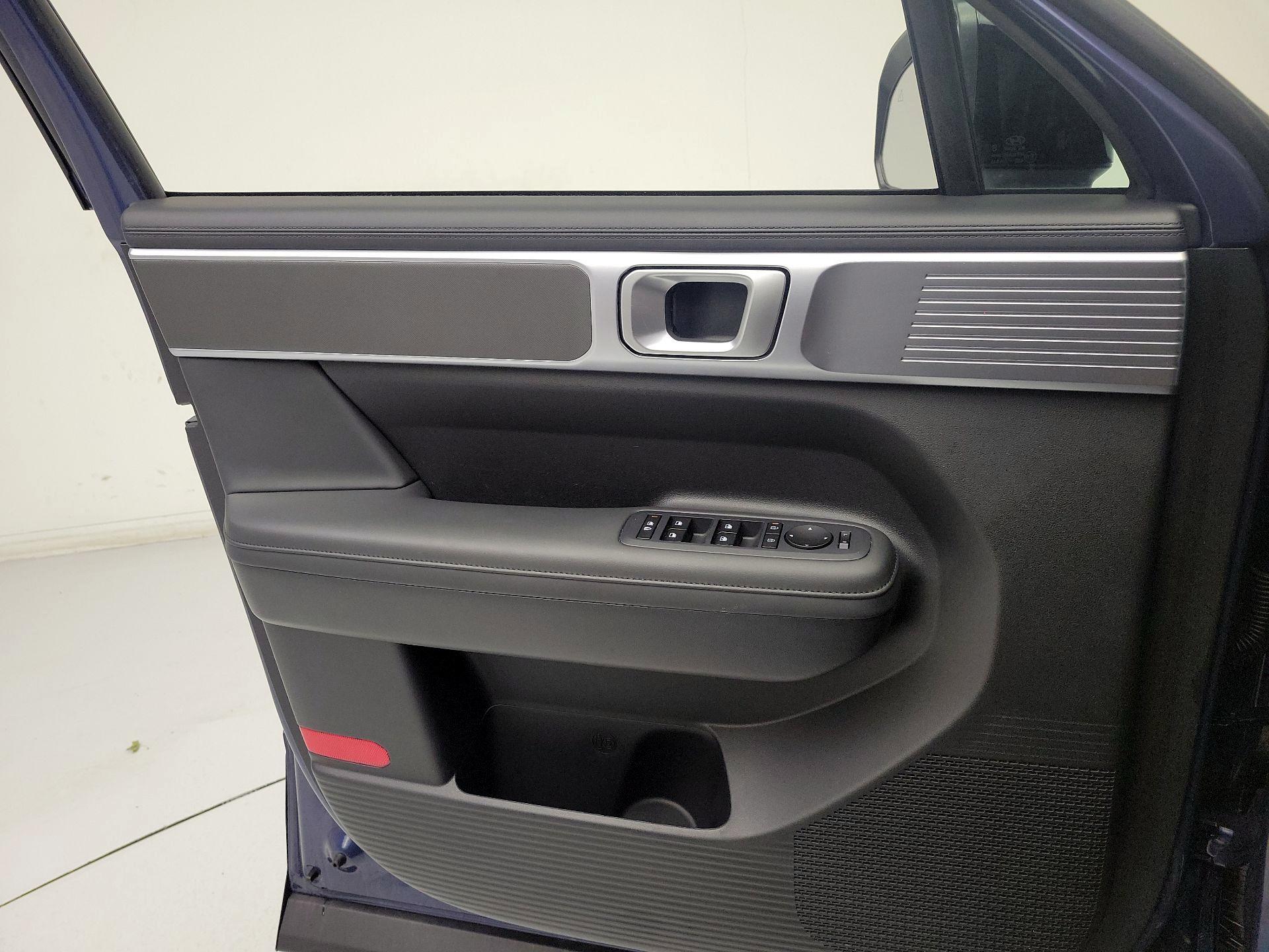 Thumbnail: 2025 Hyundai Santa Fe - 12