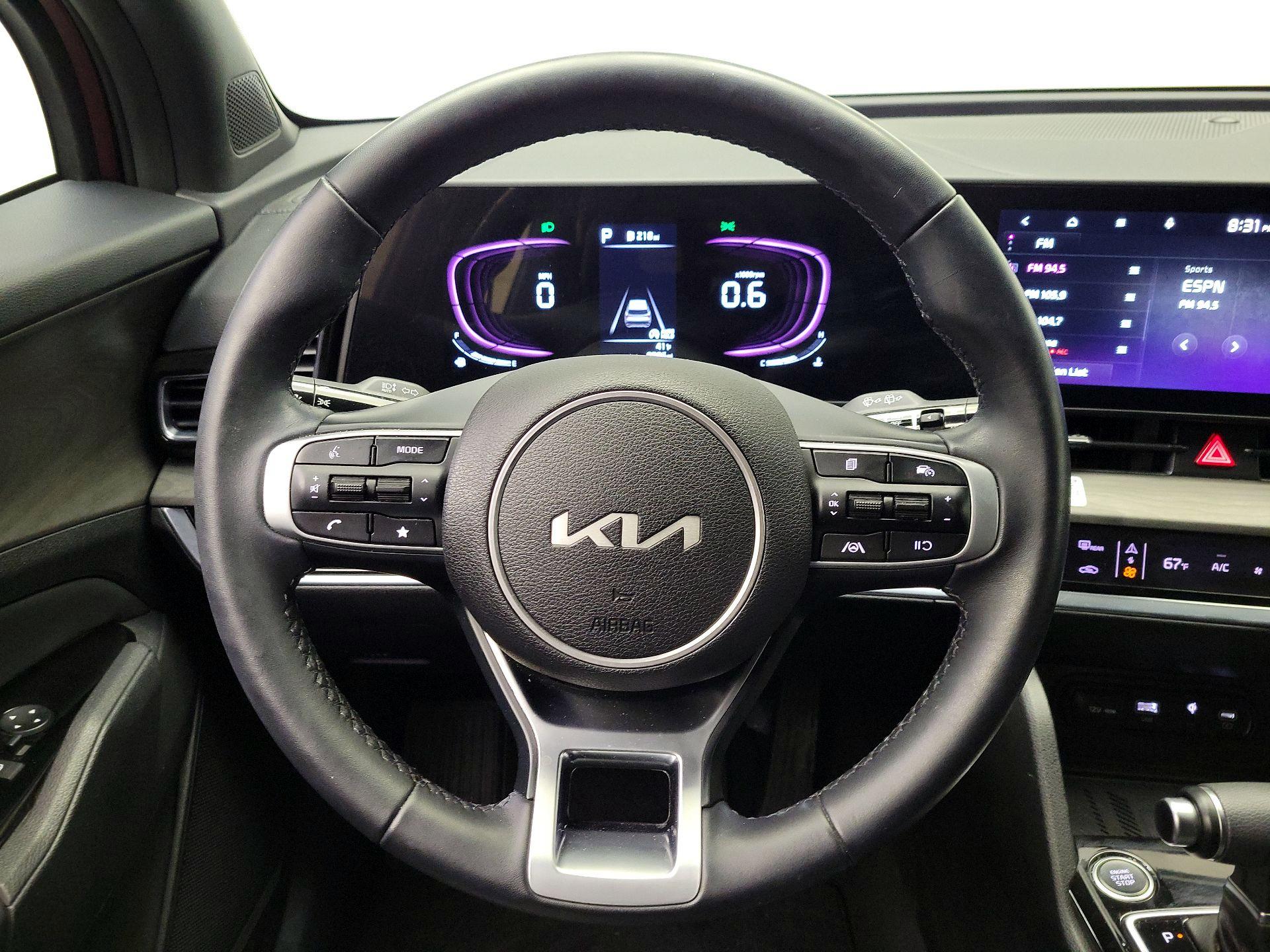 Thumbnail: 2023 Kia Sportage - 10