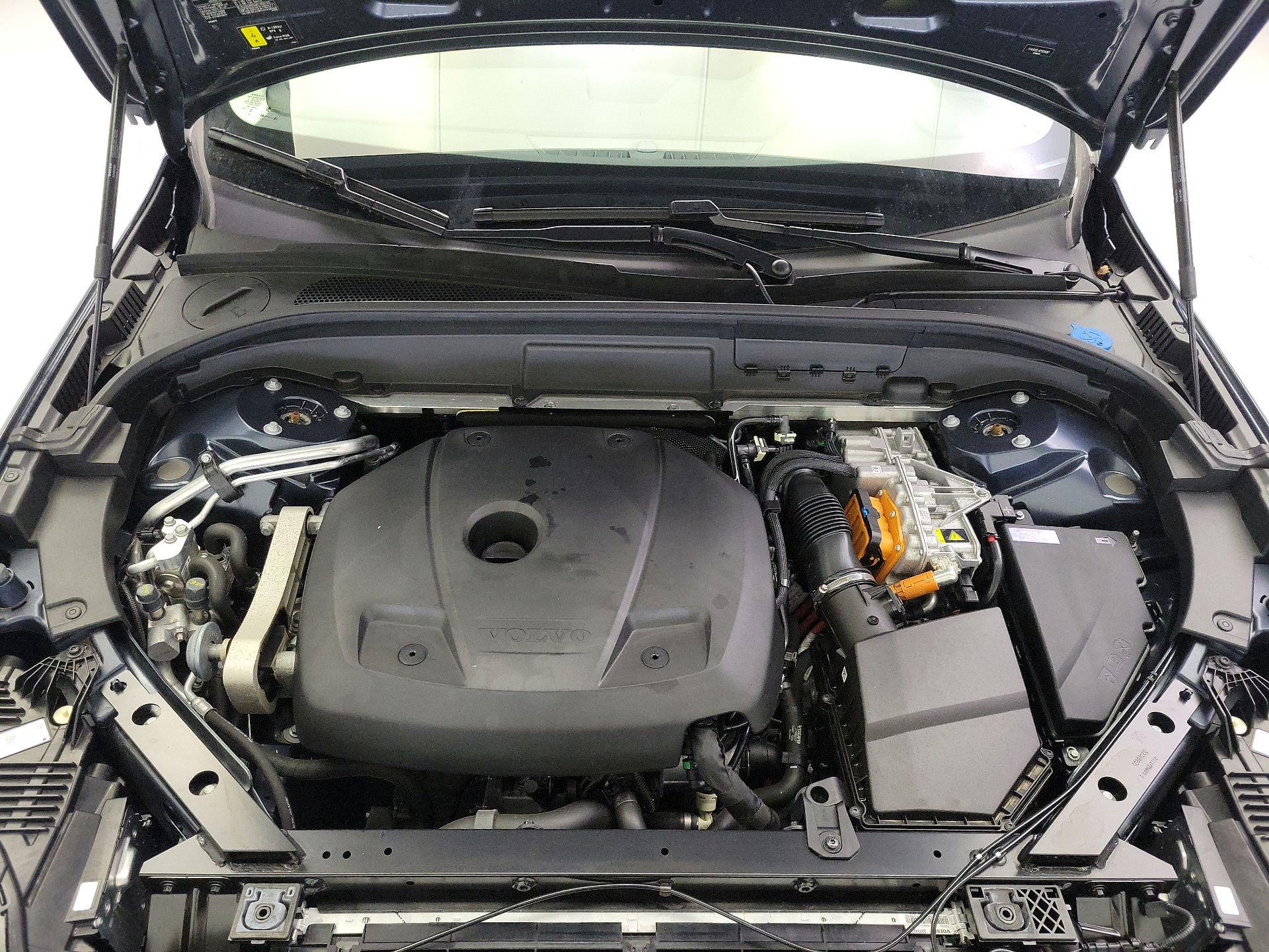 Thumbnail: 2024 Volvo XC60 - 20