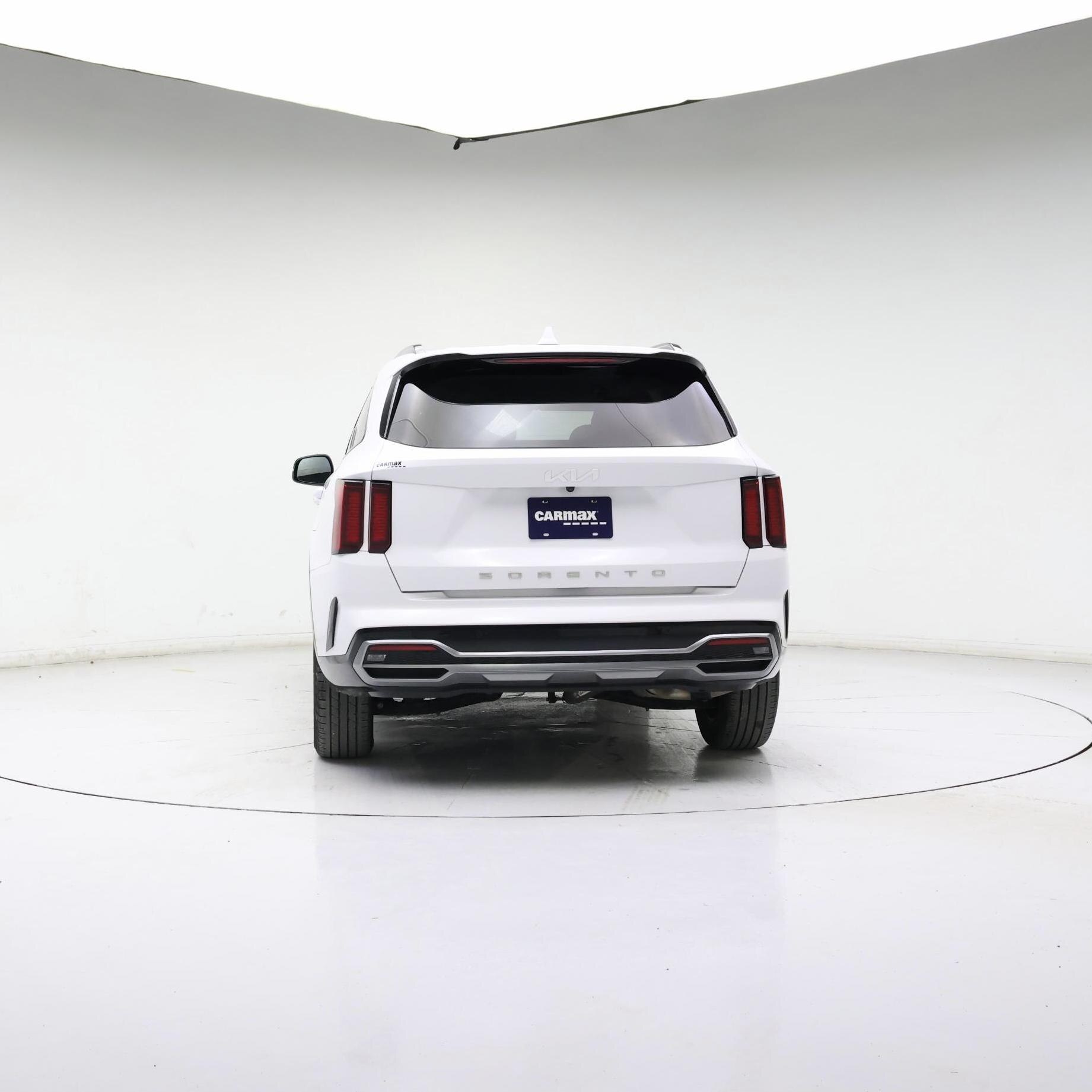 Thumbnail: 2022 Kia Sorento - 6