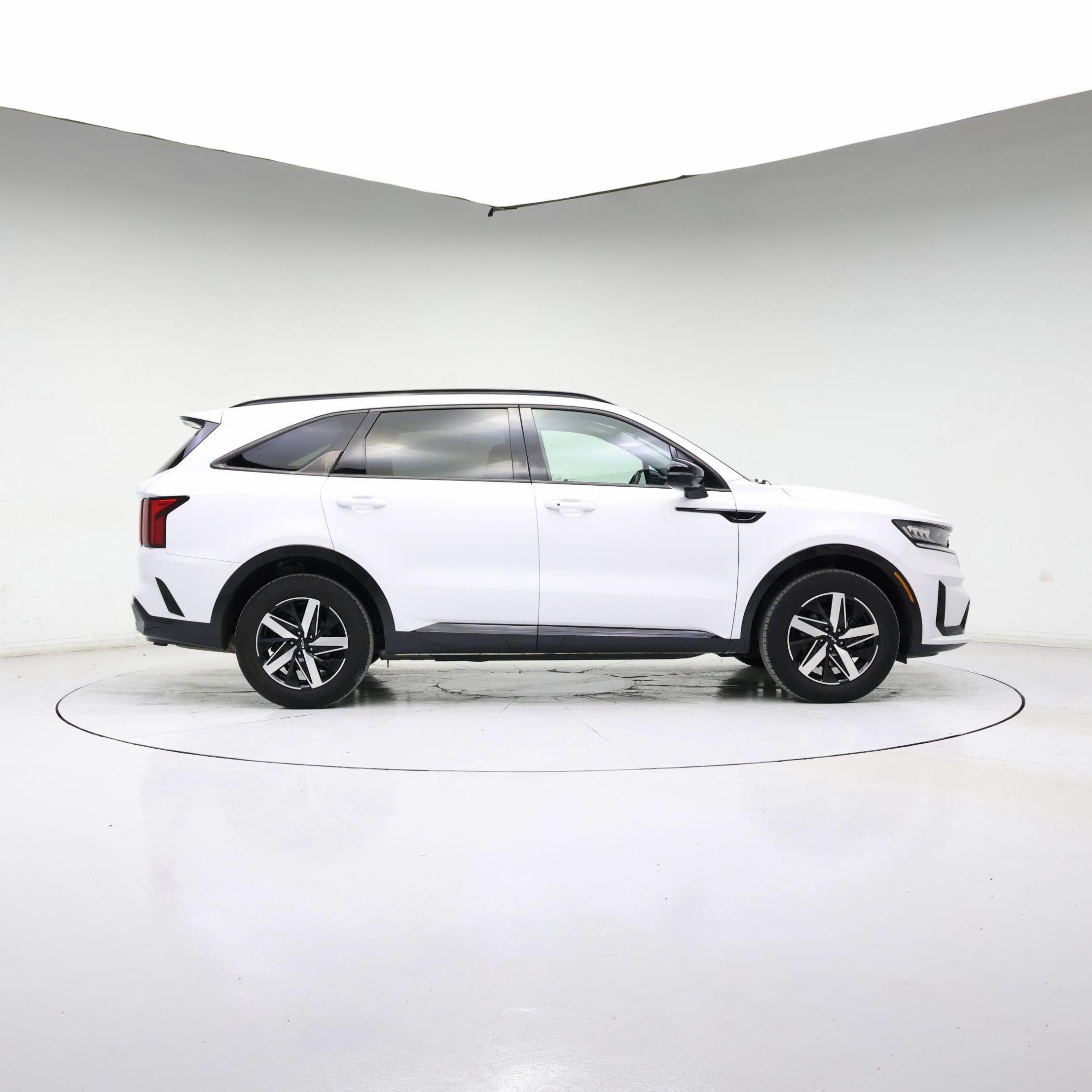 Thumbnail: 2022 Kia Sorento - 7