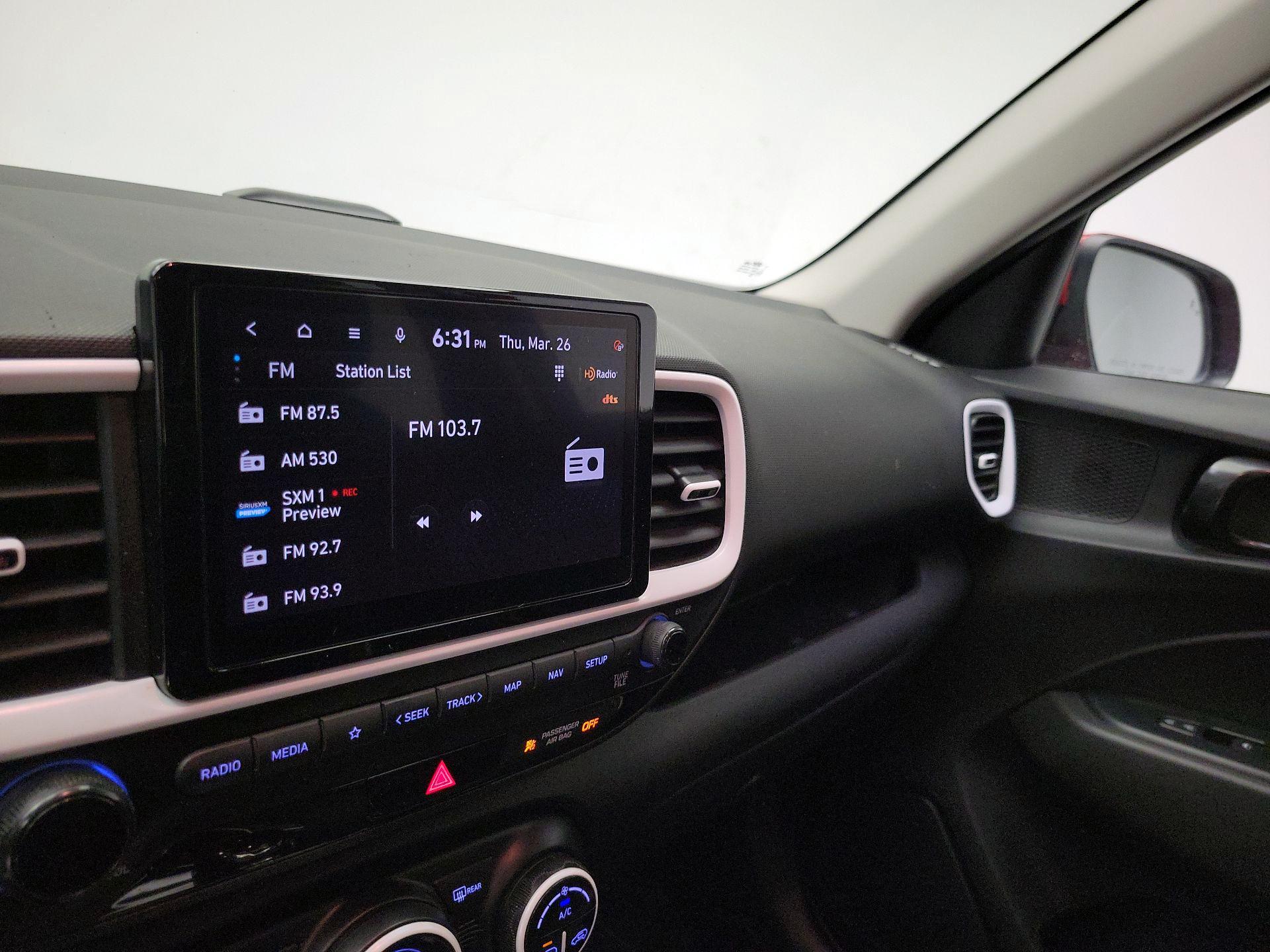 Thumbnail: 2023 Hyundai Venue - 16