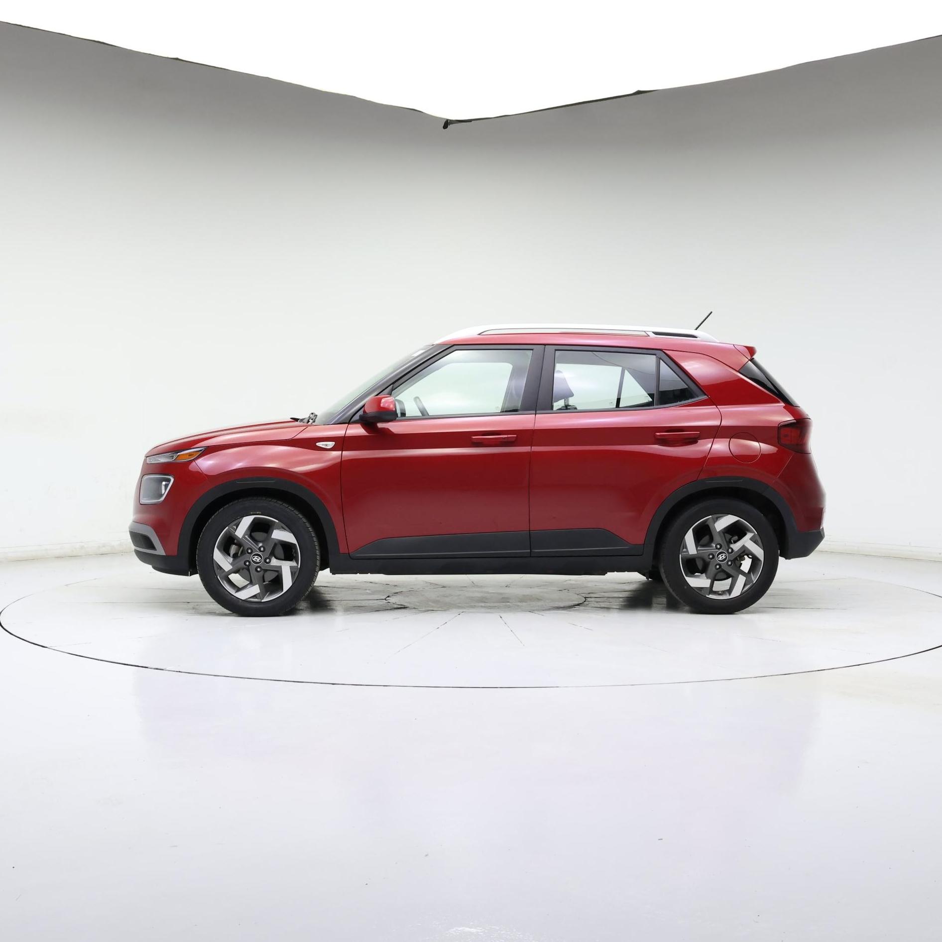 Thumbnail: 2023 Hyundai Venue - 3