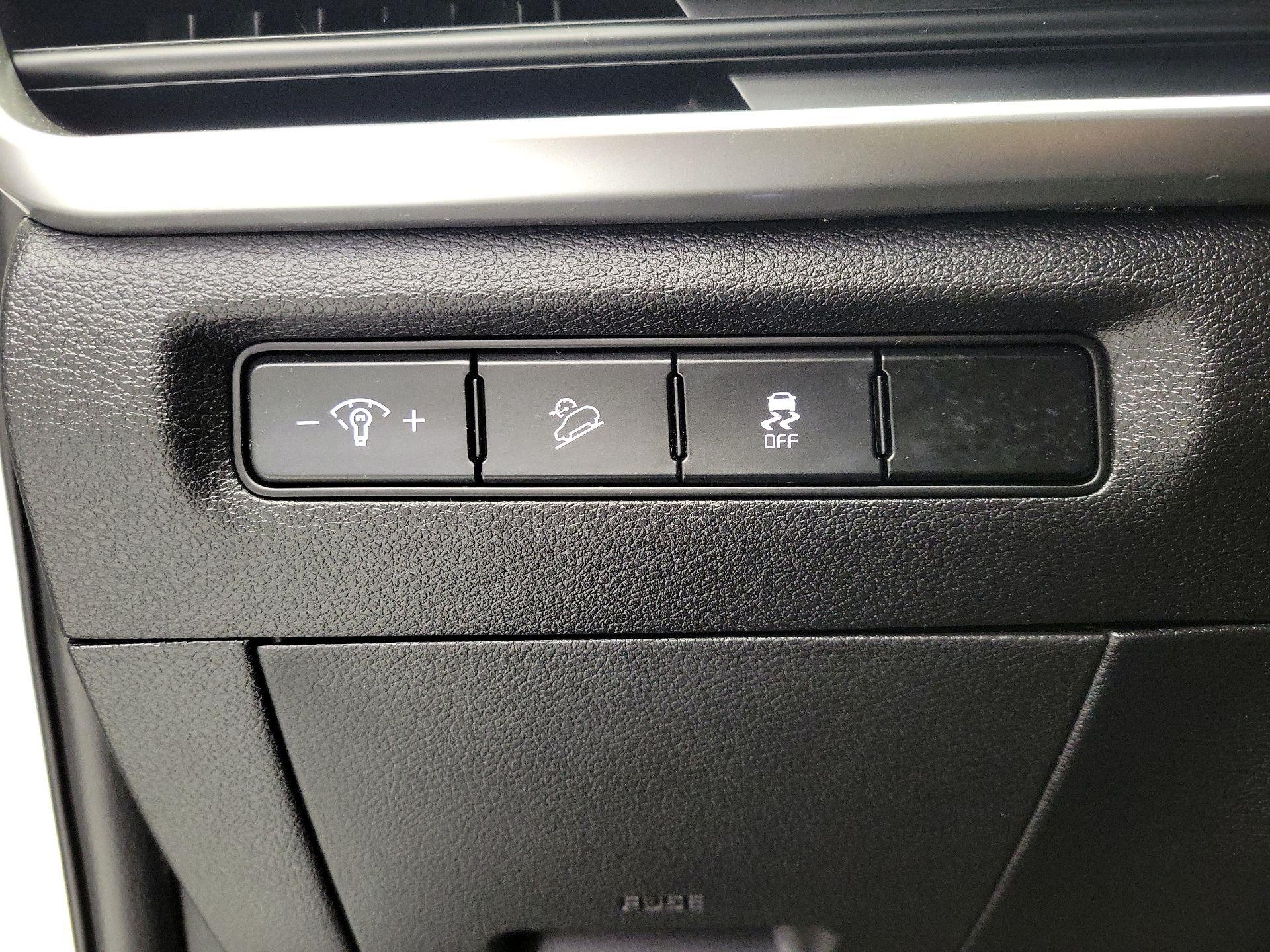 Thumbnail: 2023 Kia Telluride - 13