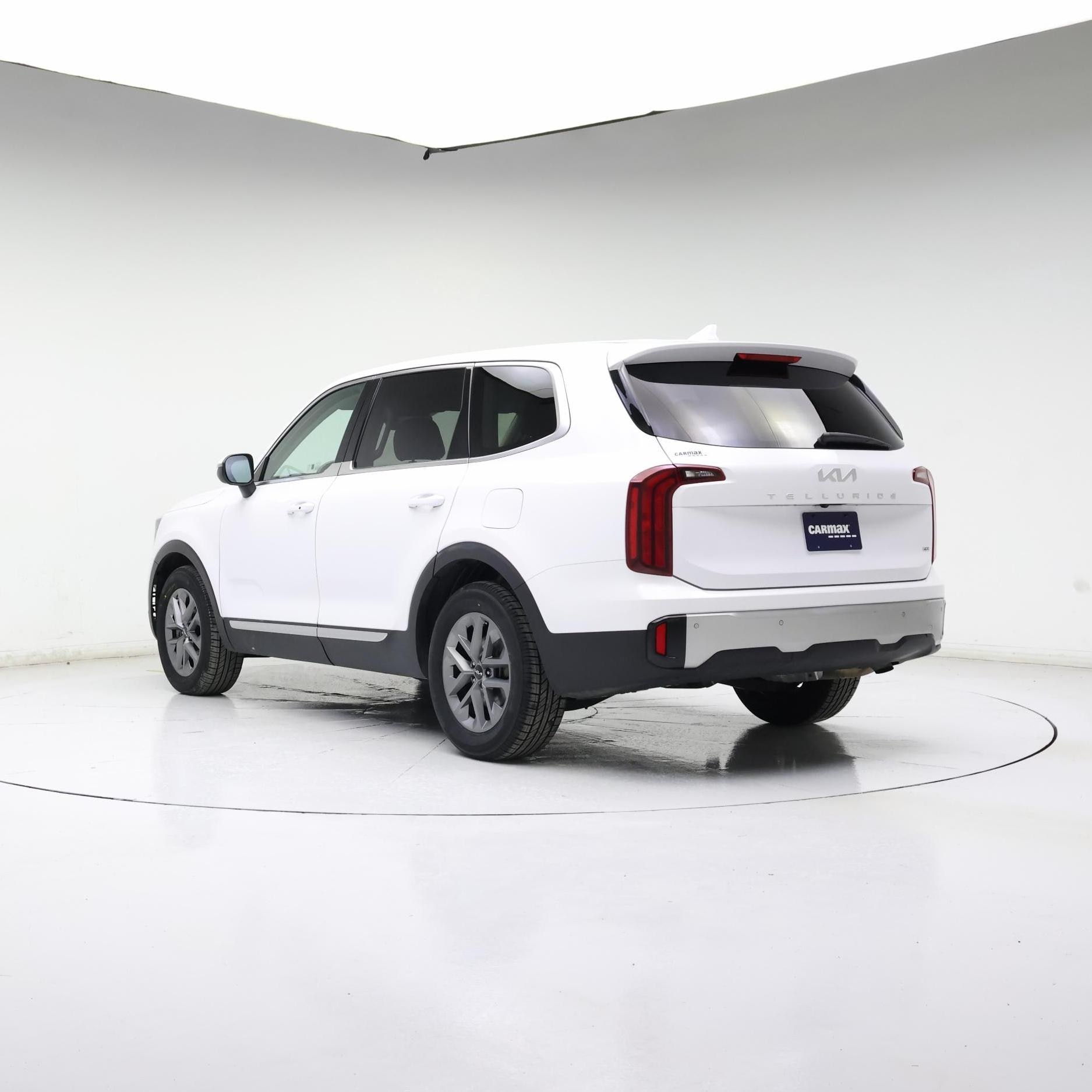 Thumbnail: 2023 Kia Telluride - 2