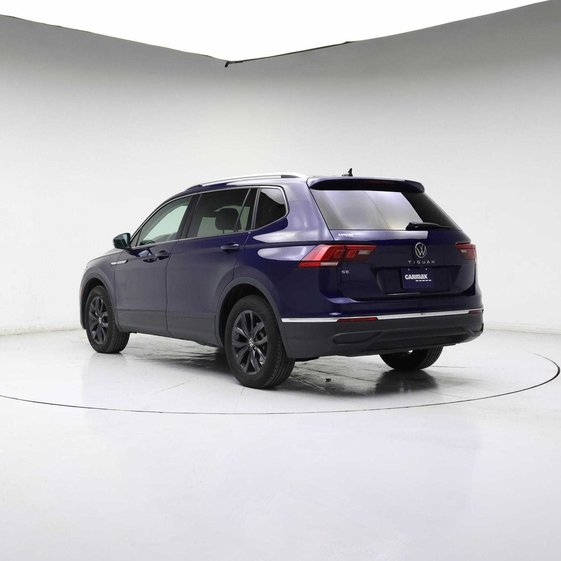 Thumbnail: 2024 Volkswagen Tiguan - 2