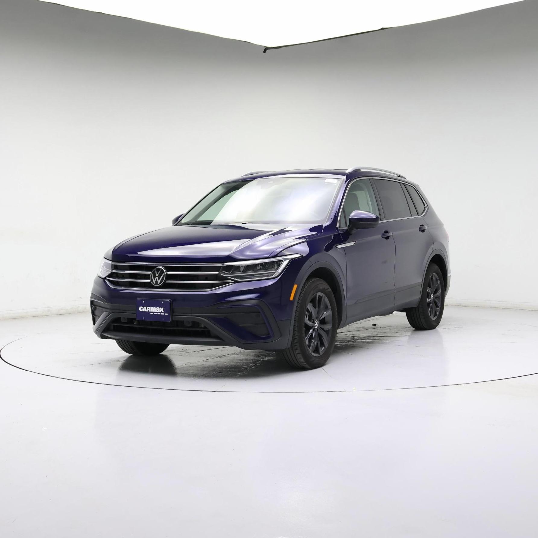 Thumbnail: 2024 Volkswagen Tiguan - 4