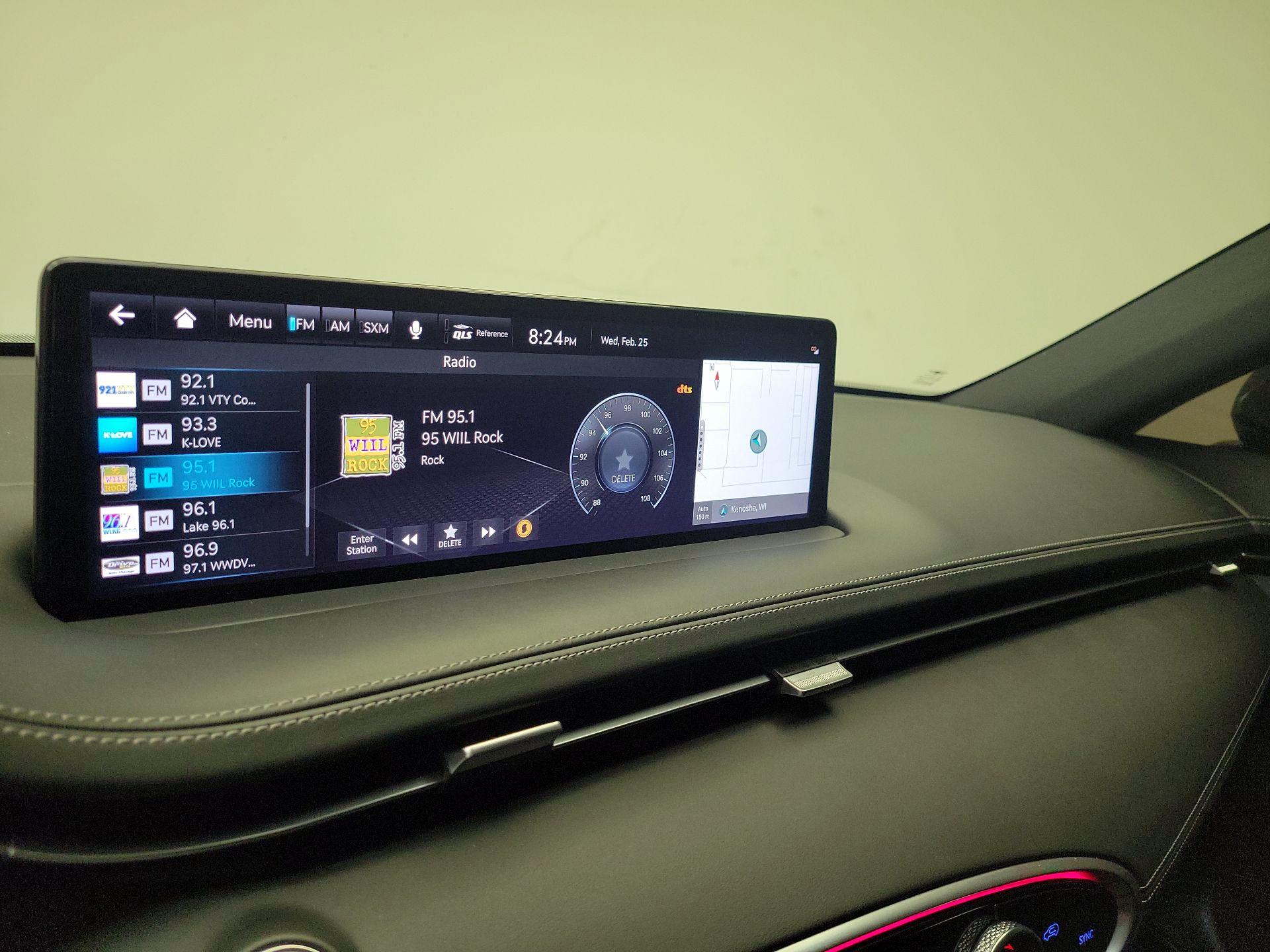 Thumbnail: 2025 Genesis GV70 - 16