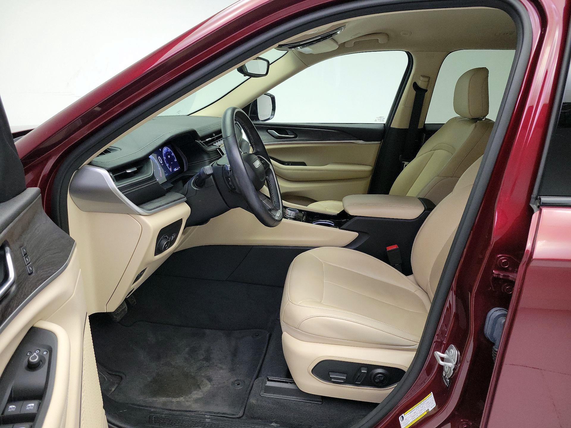 Thumbnail: 2021 Jeep Grand Cherokee L - 11