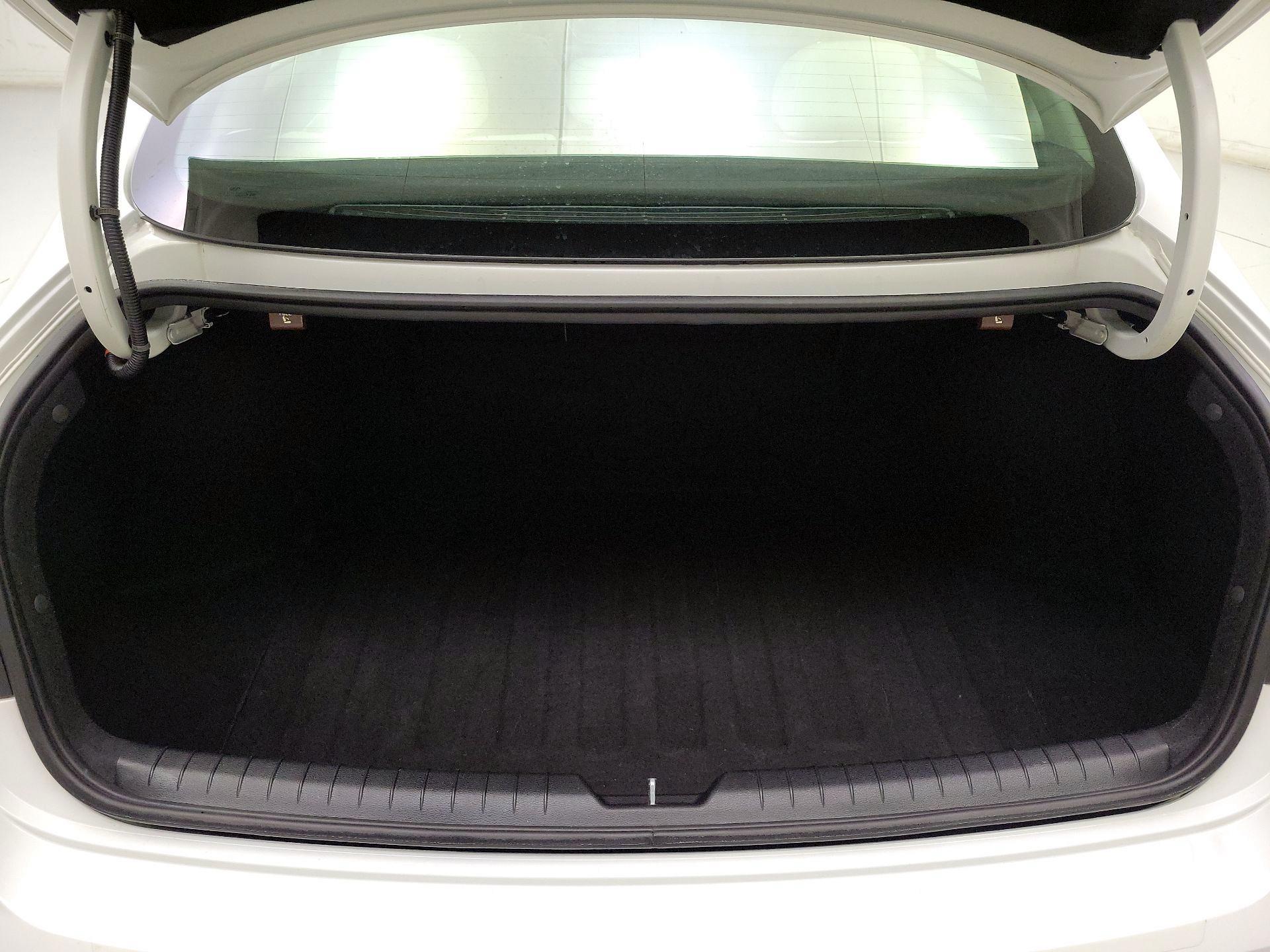 Thumbnail: 2023 Hyundai Sonata - 20