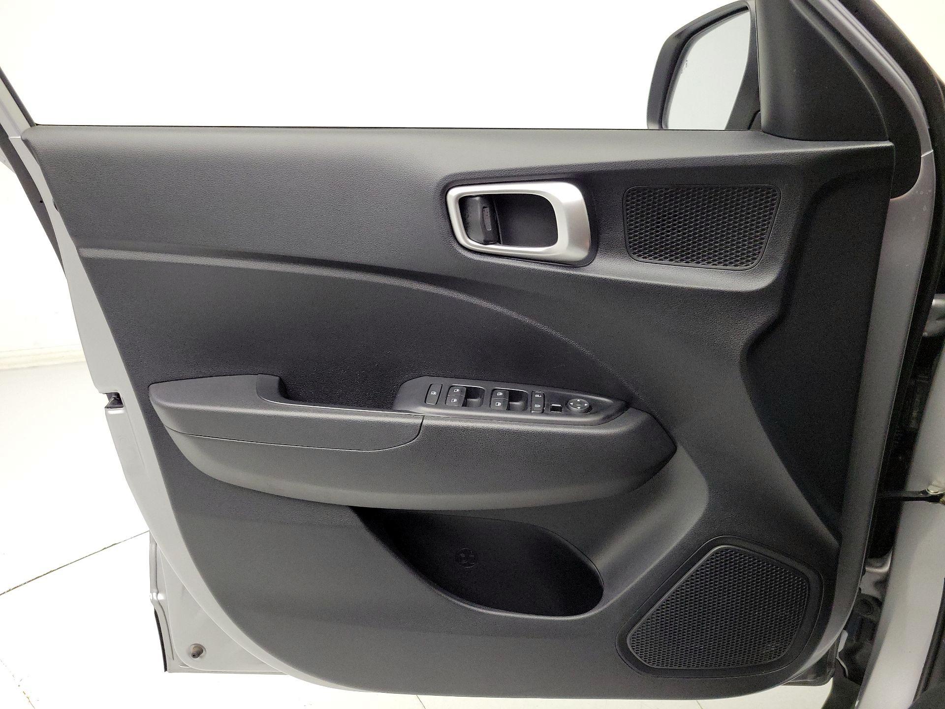 Thumbnail: 2025 Hyundai Venue - 12