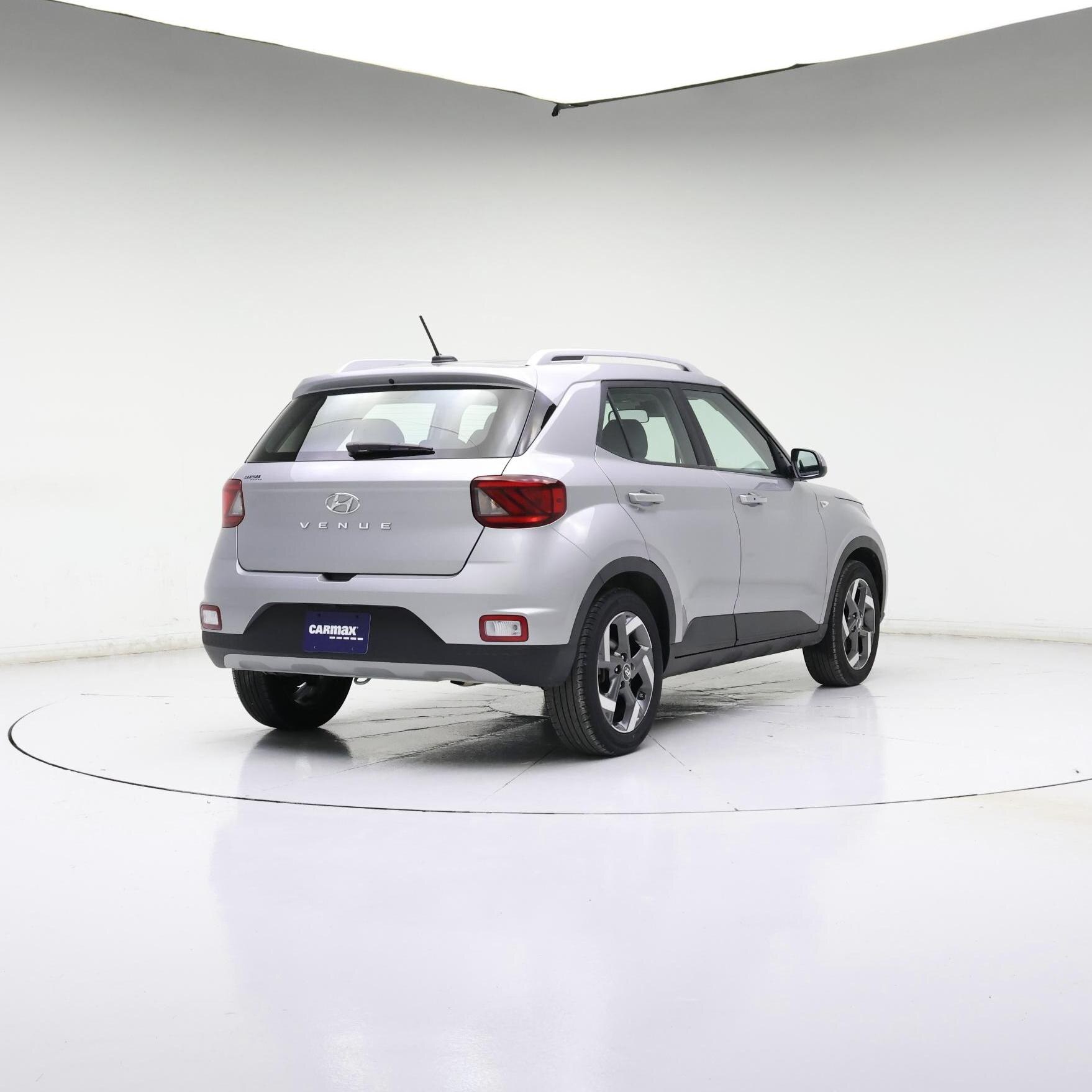 Thumbnail: 2025 Hyundai Venue - 4