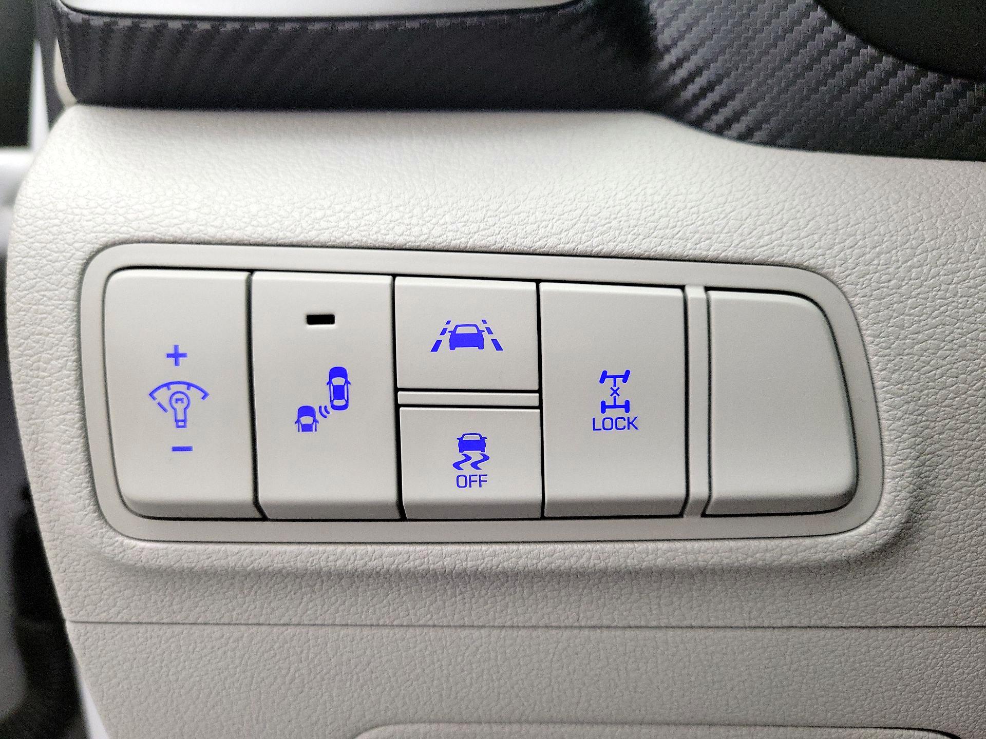 Thumbnail: 2020 Hyundai Tucson - 13