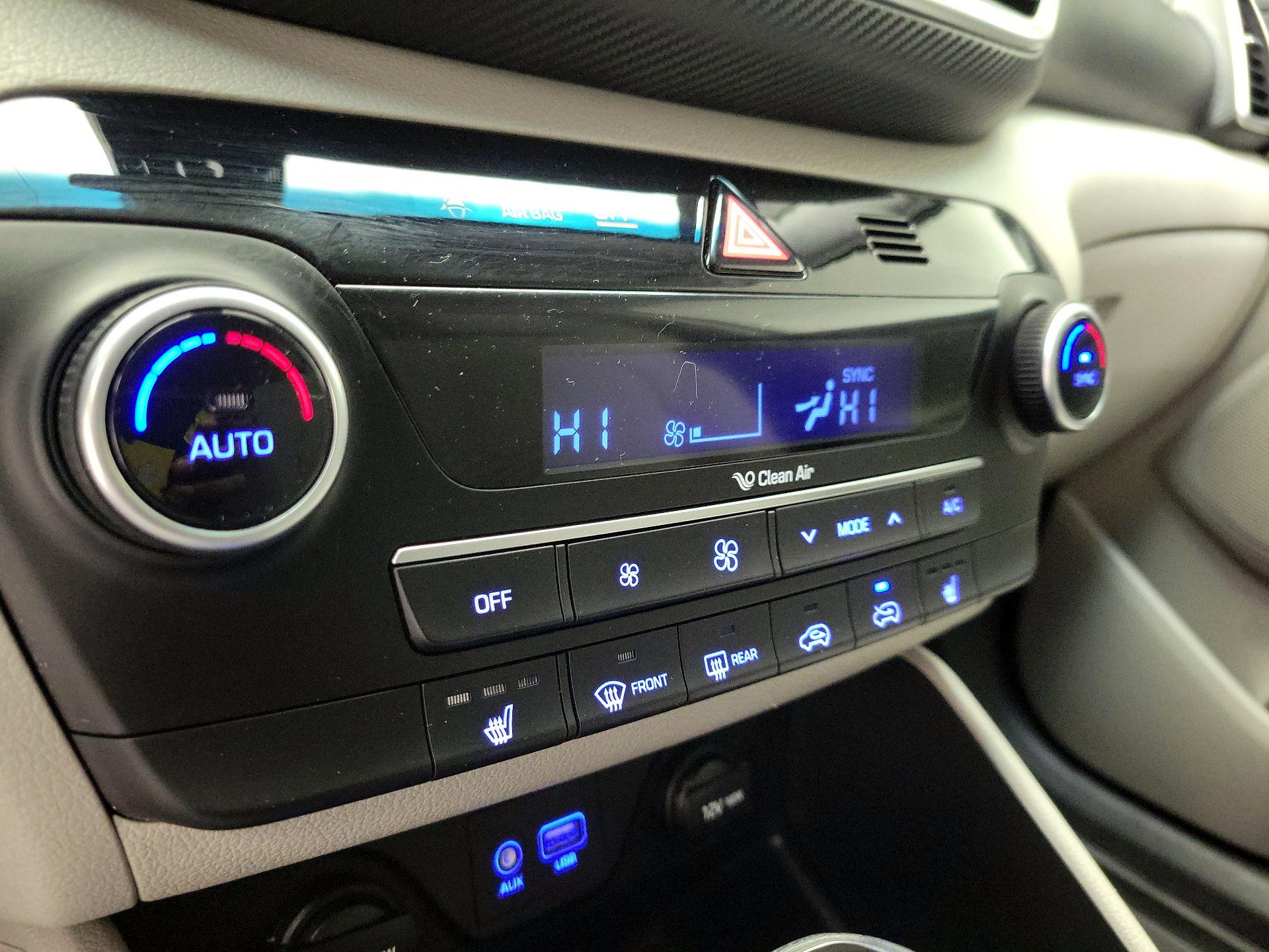 Thumbnail: 2020 Hyundai Tucson - 16