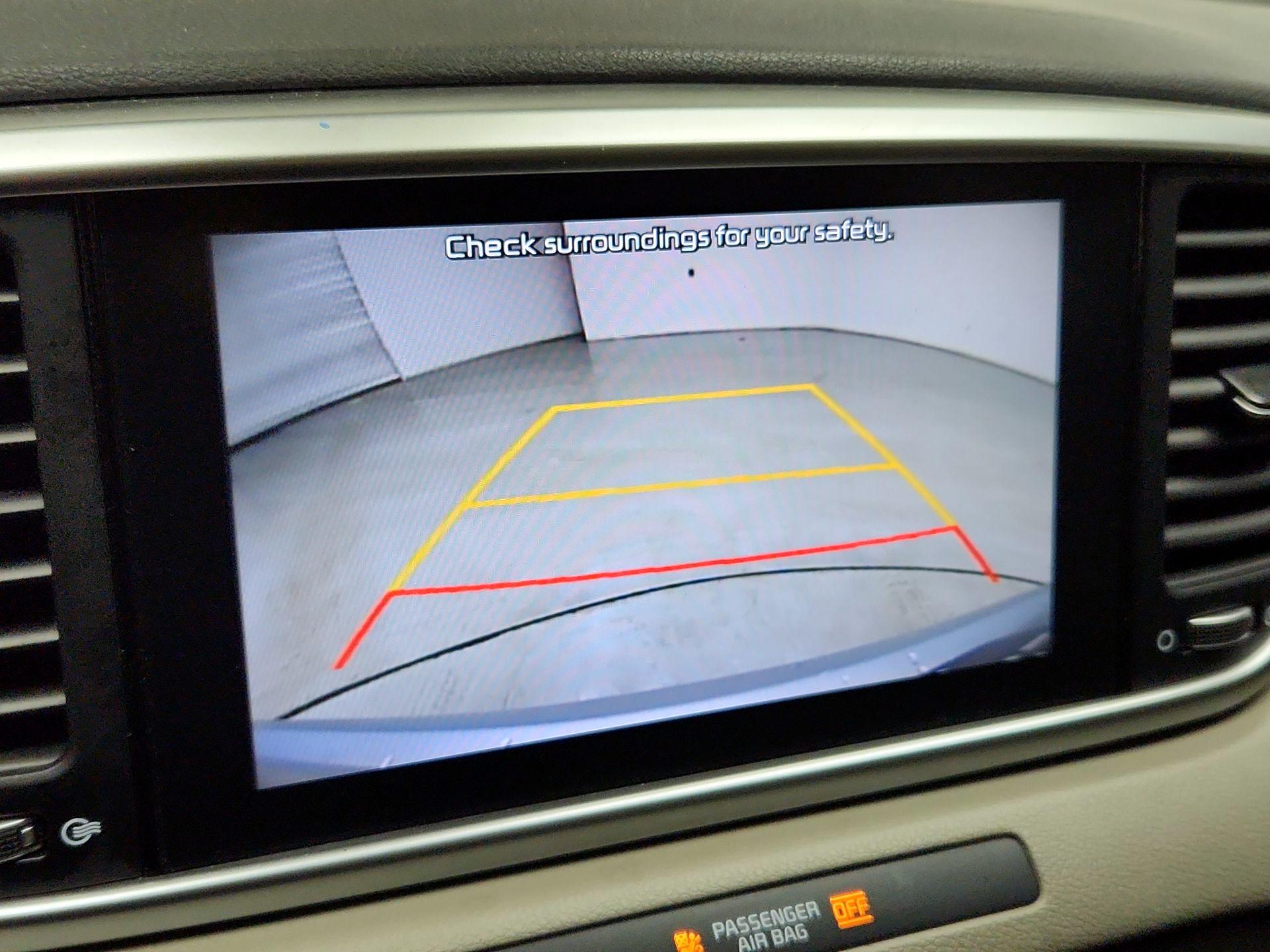 Thumbnail: 2021 Kia Sportage - 14