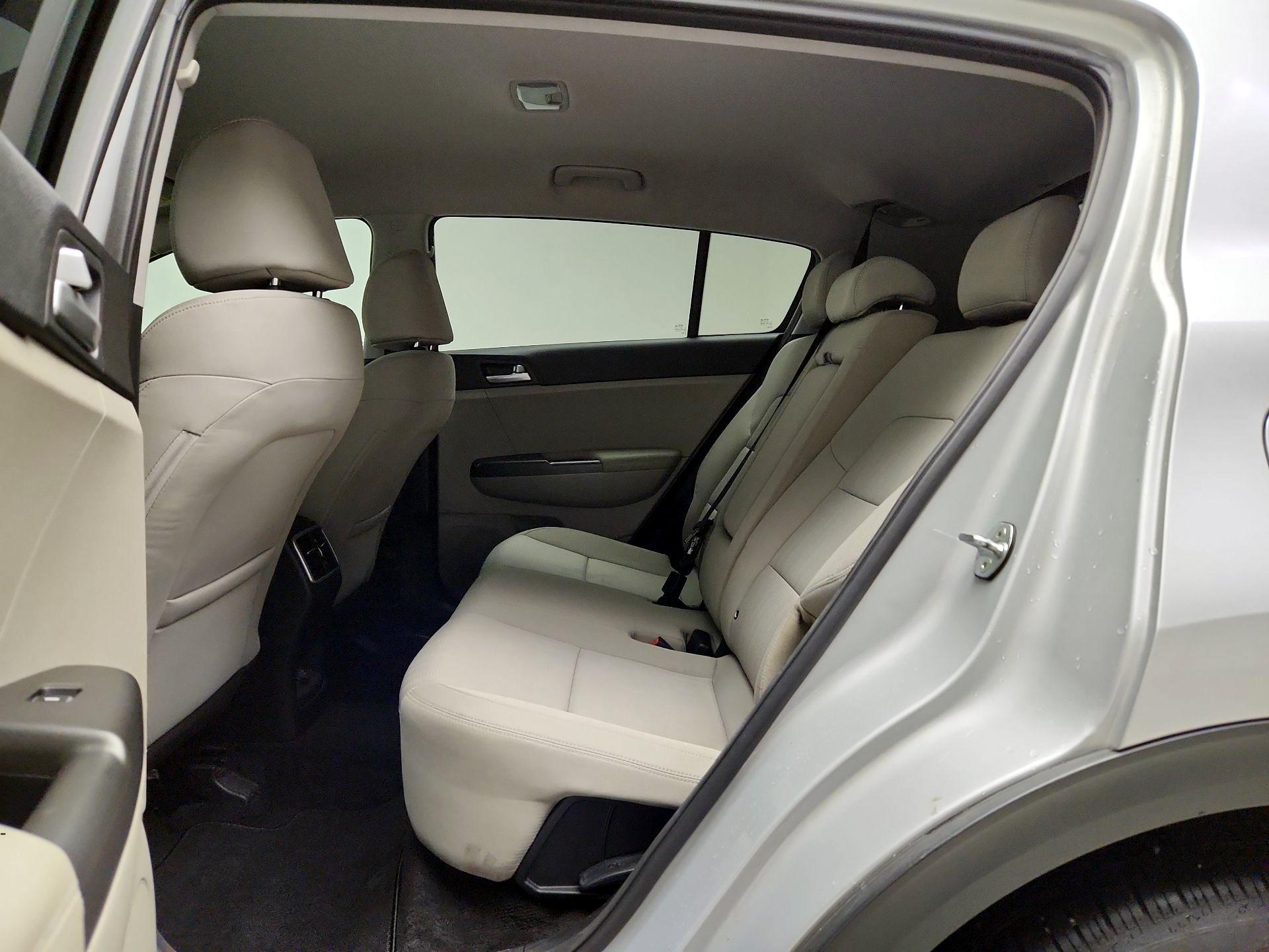 Thumbnail: 2021 Kia Sportage - 19