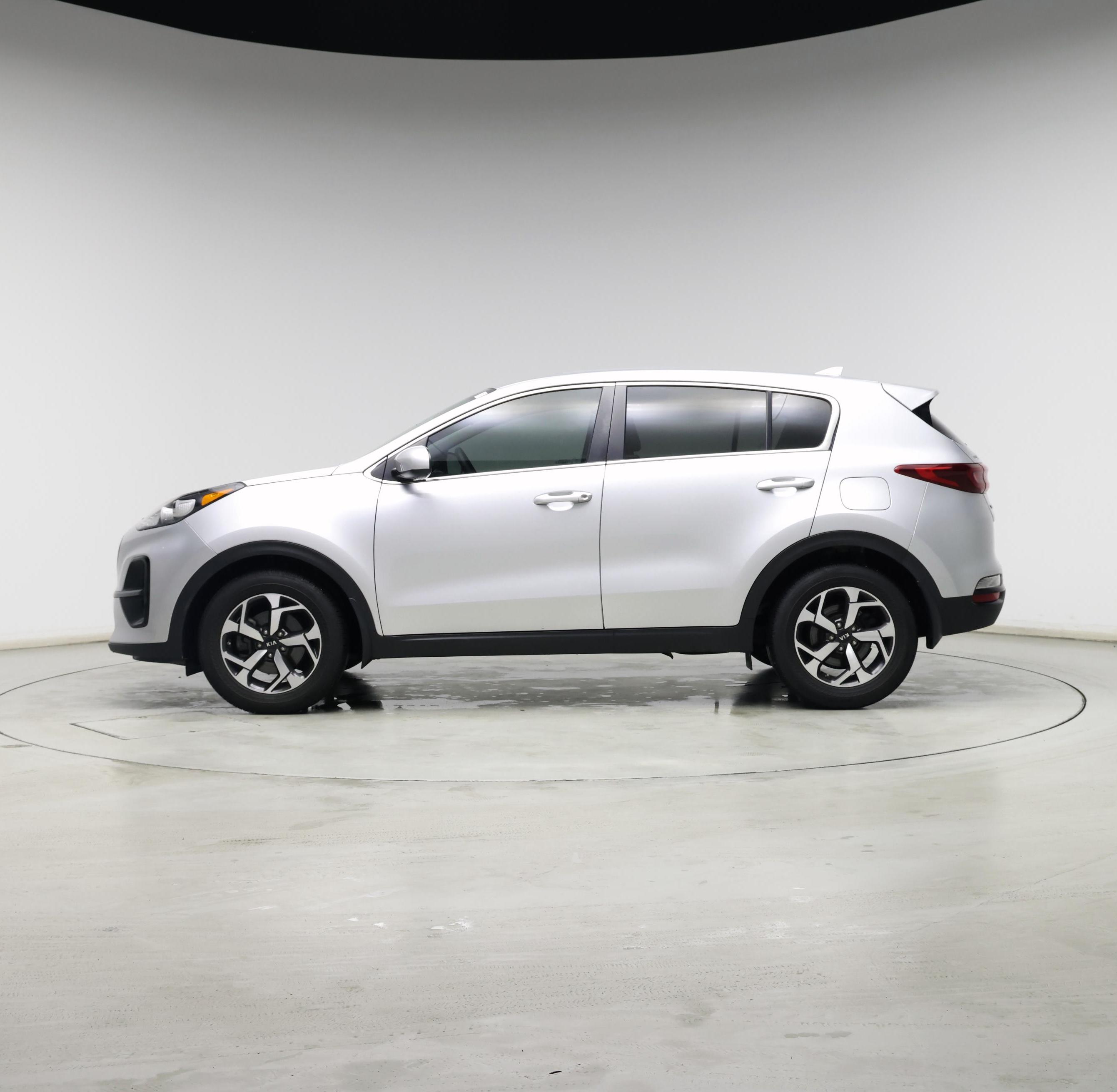 Thumbnail: 2021 Kia Sportage - 3