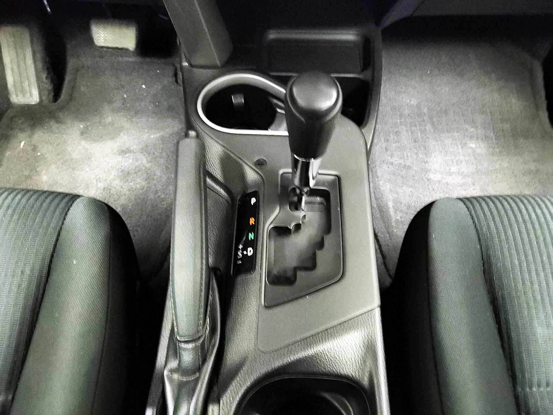 Thumbnail: 2017 Toyota RAV4 - 17